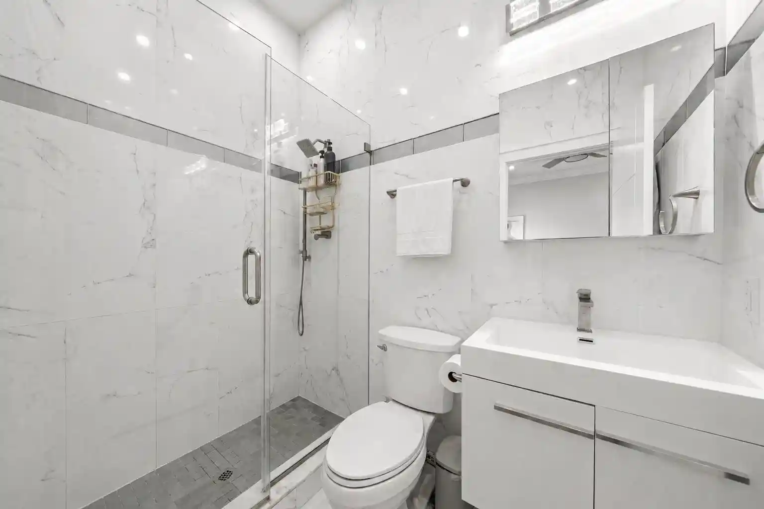 3rd image of 3305 Pleasant Ave #2, Union City, NJ 07087 | MLS# 260015603