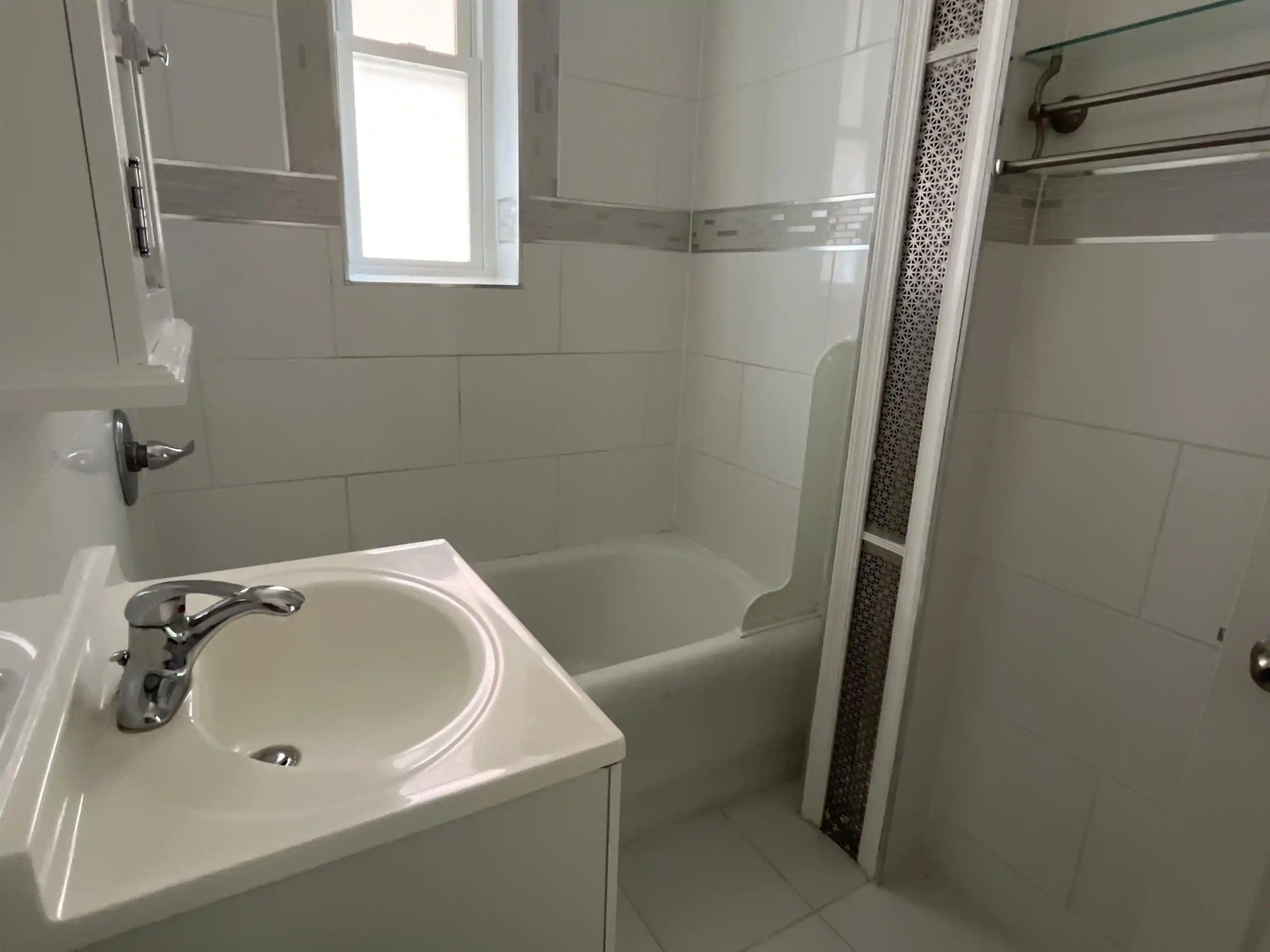 Photo 3 of Condo for sale at 6701 Boulevard E #C8, West New York, NJ 07093 | MLS# 260015615 | Listing updated on 2026-08-25