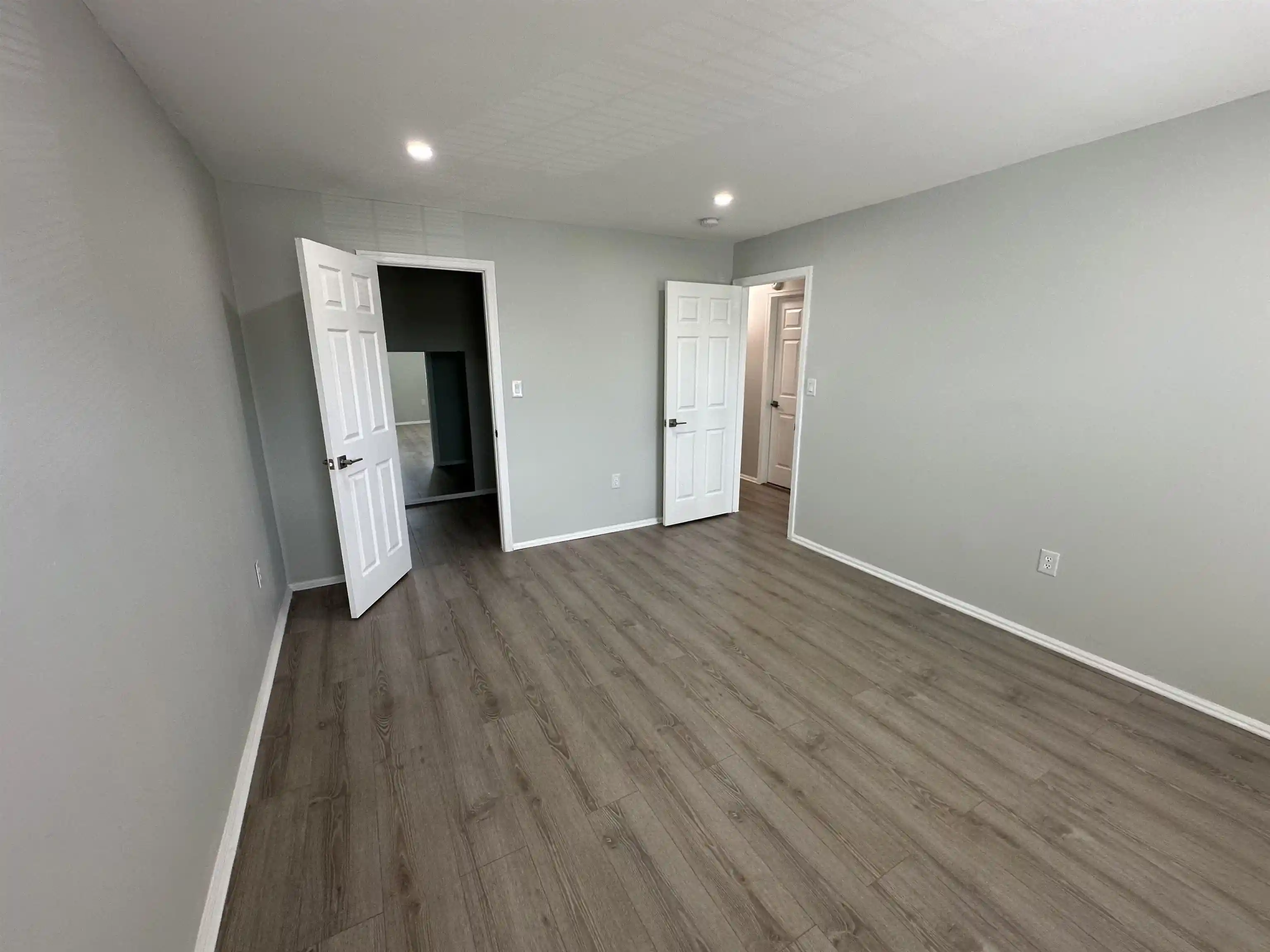 11th image of 27 Cottonwood St, Jersey City, NJ 07305 | MLS# 260015620