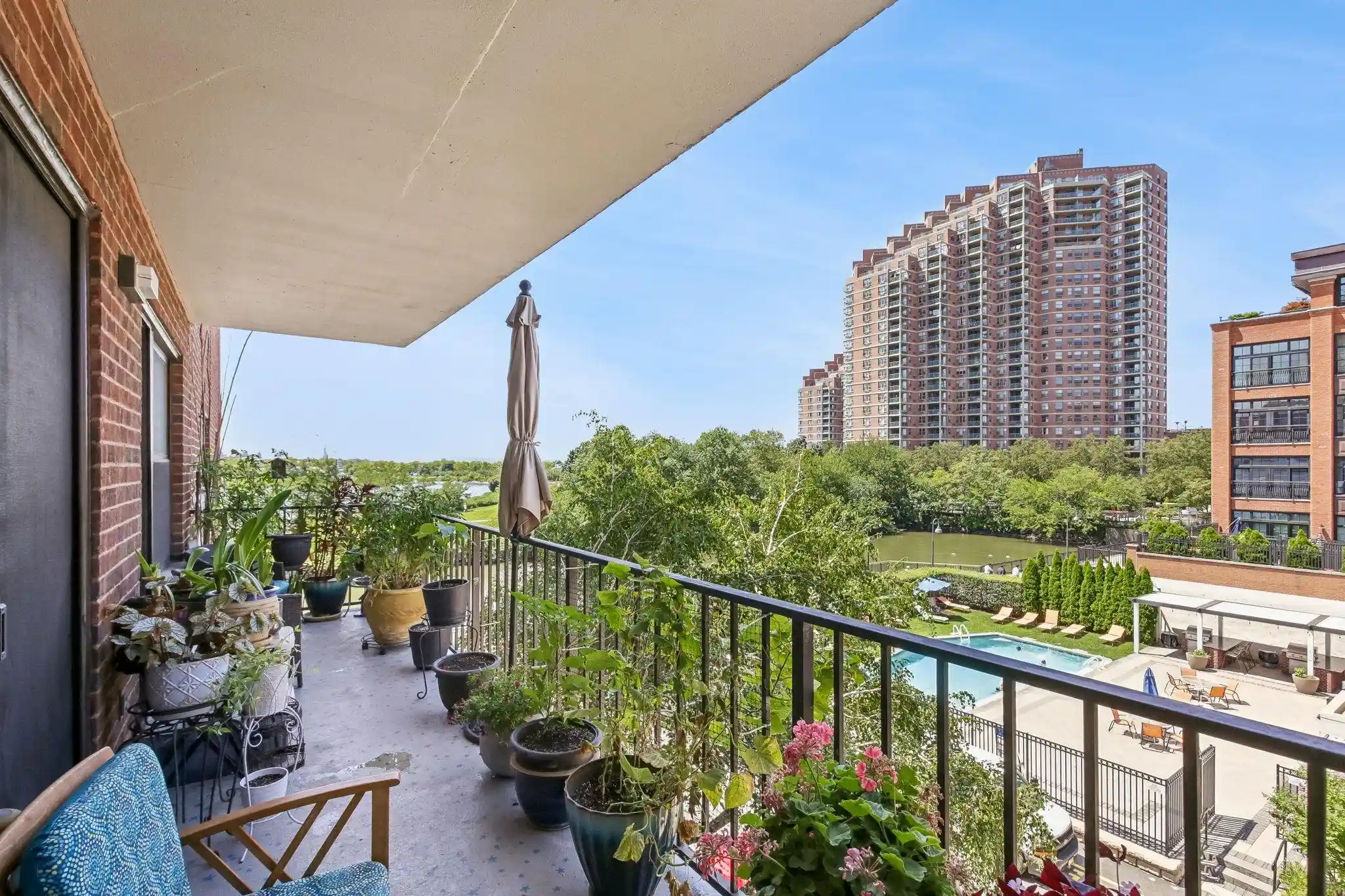 Photo 1 of Sale Pending at 1 Greene St #215, Jersey City, NJ 07302 | MLS# 260015625 | Listing updated on 2026-09-10