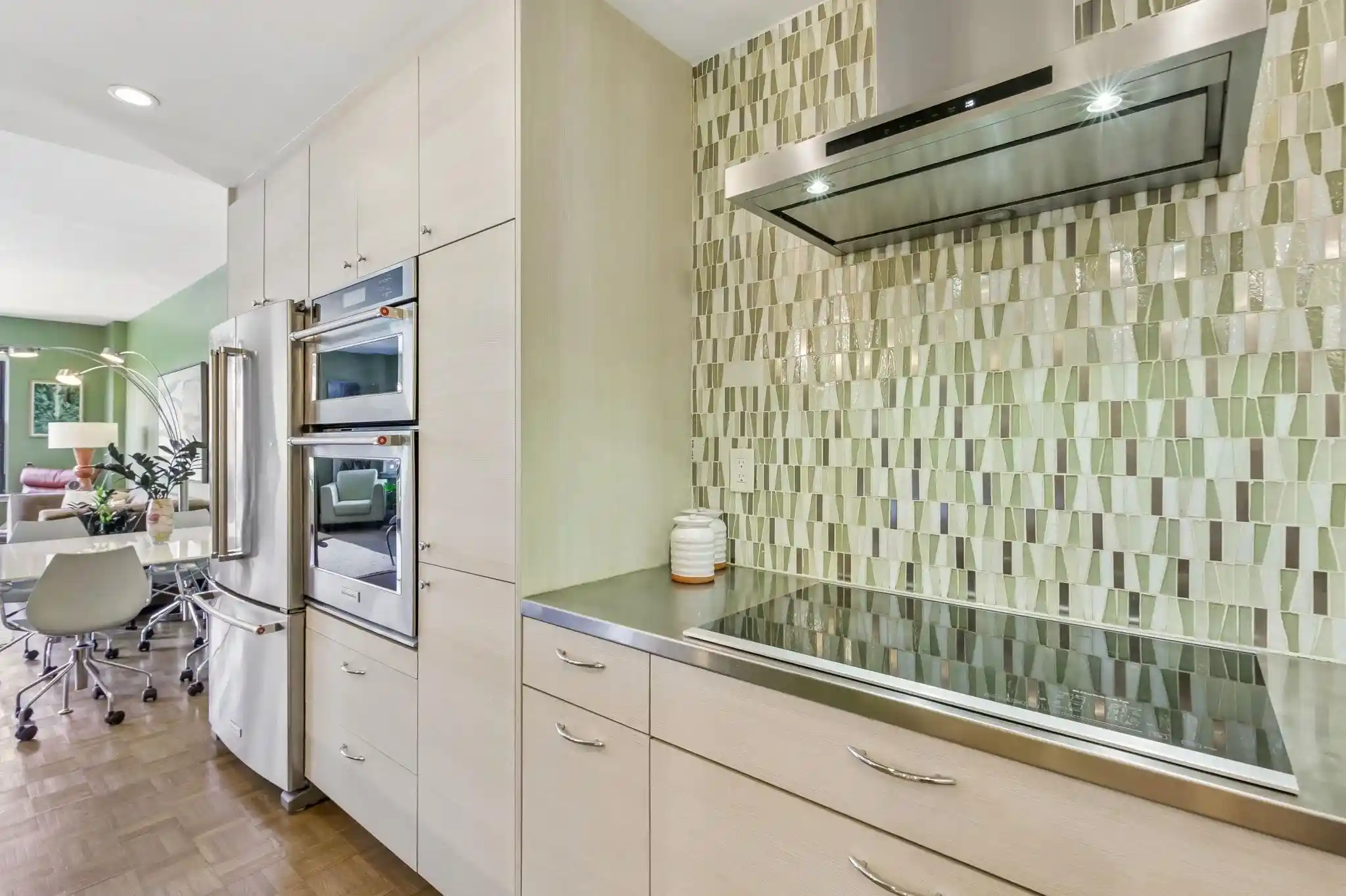 Photo 4 of Sale Pending at 1 Greene St #215, Jersey City, NJ 07302 | MLS# 260015625 | Listing updated on 2026-09-10