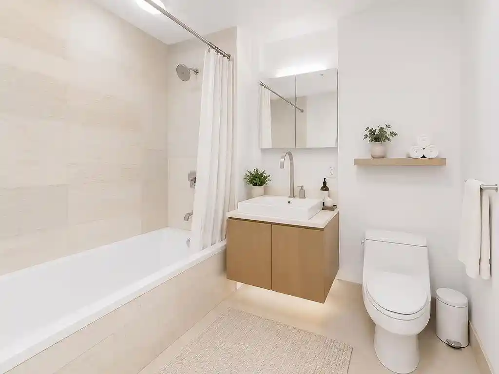 Listing Photo 3 - Condo for sale in building located at 77 Hudson St, Jersey City, NJ 07302 - Unit #1913
