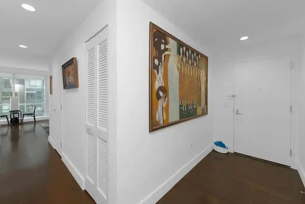 Listing Photo 4 - Condo for sale in building located at 77 Hudson St, Jersey City, NJ 07302 - Unit #1913