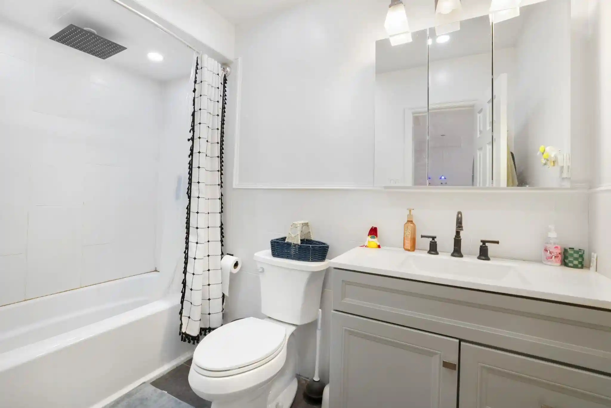 Listing Photo 5 - Condo for sale in building located at 319 Barrows Ave, Jersey City, NJ 07302 - Unit #5A