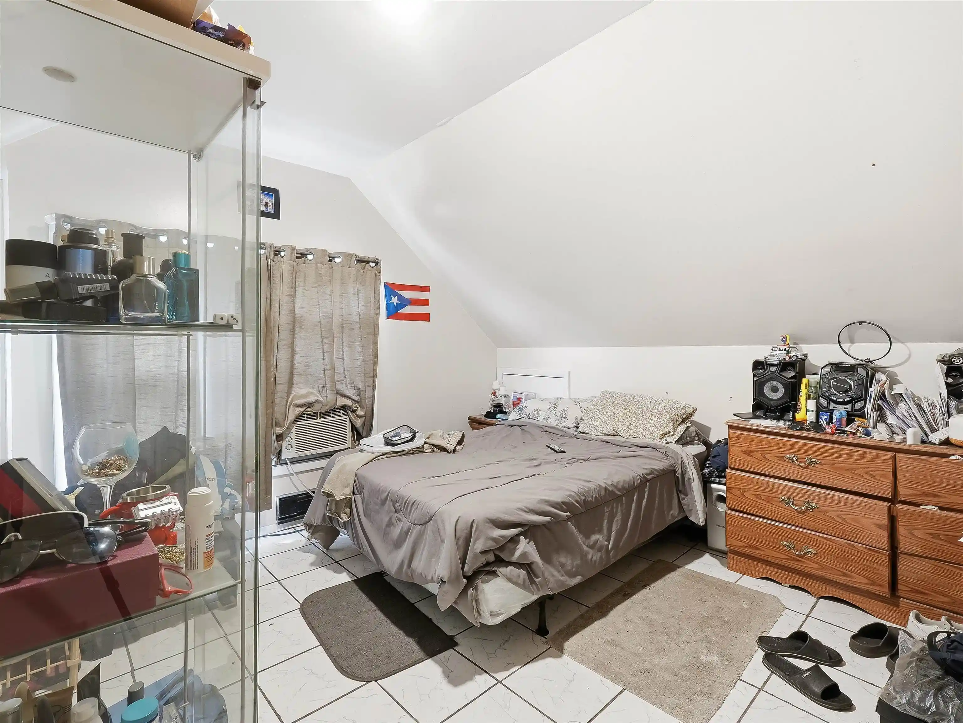 2nd image of 745 Jersey Ave, Elizabeth, NJ 07202 | MLS# 260015773