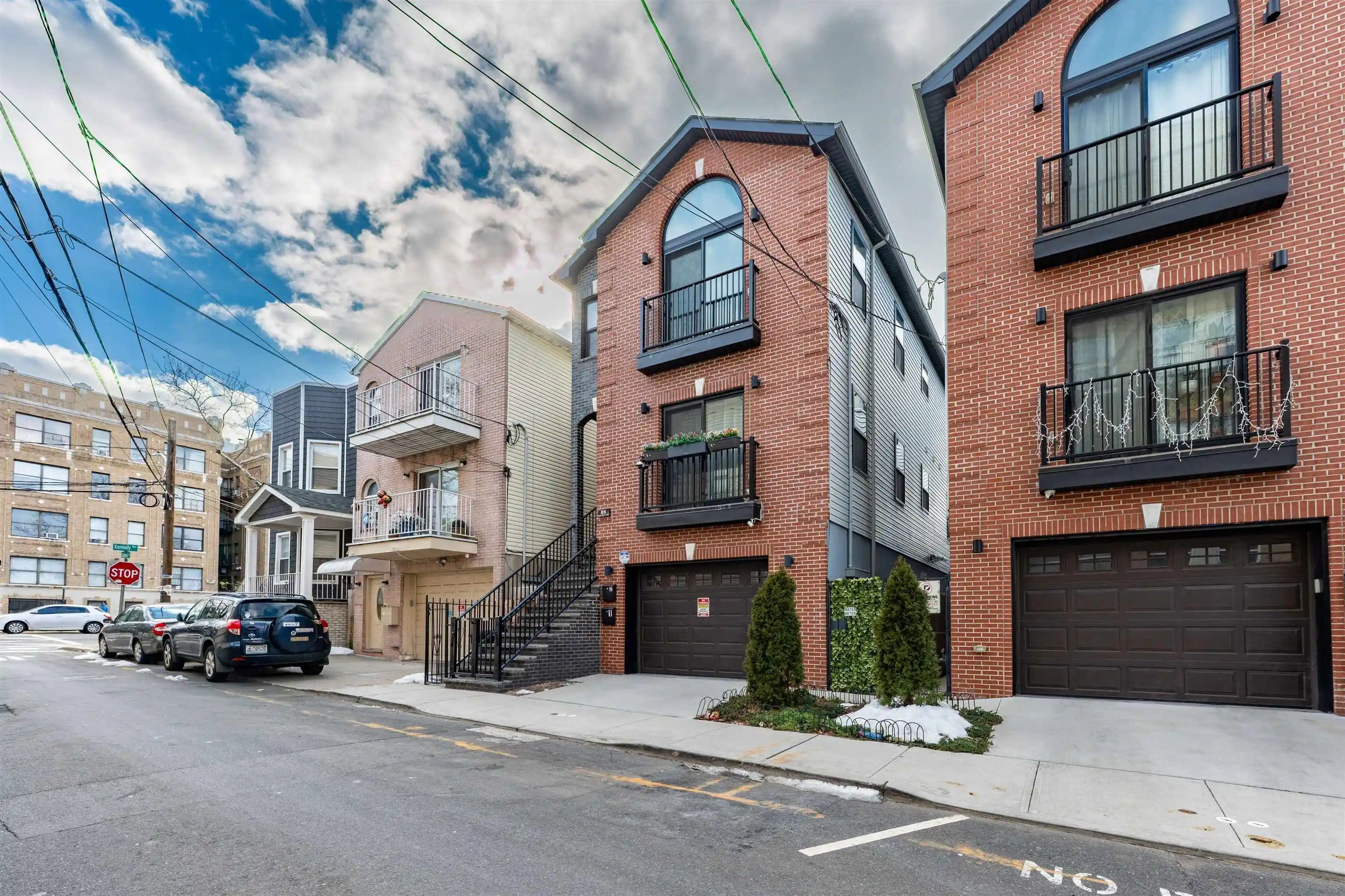 1st image of 85 Oxford Ave #1, Jersey City, NJ 07304 | MLS# 260015805