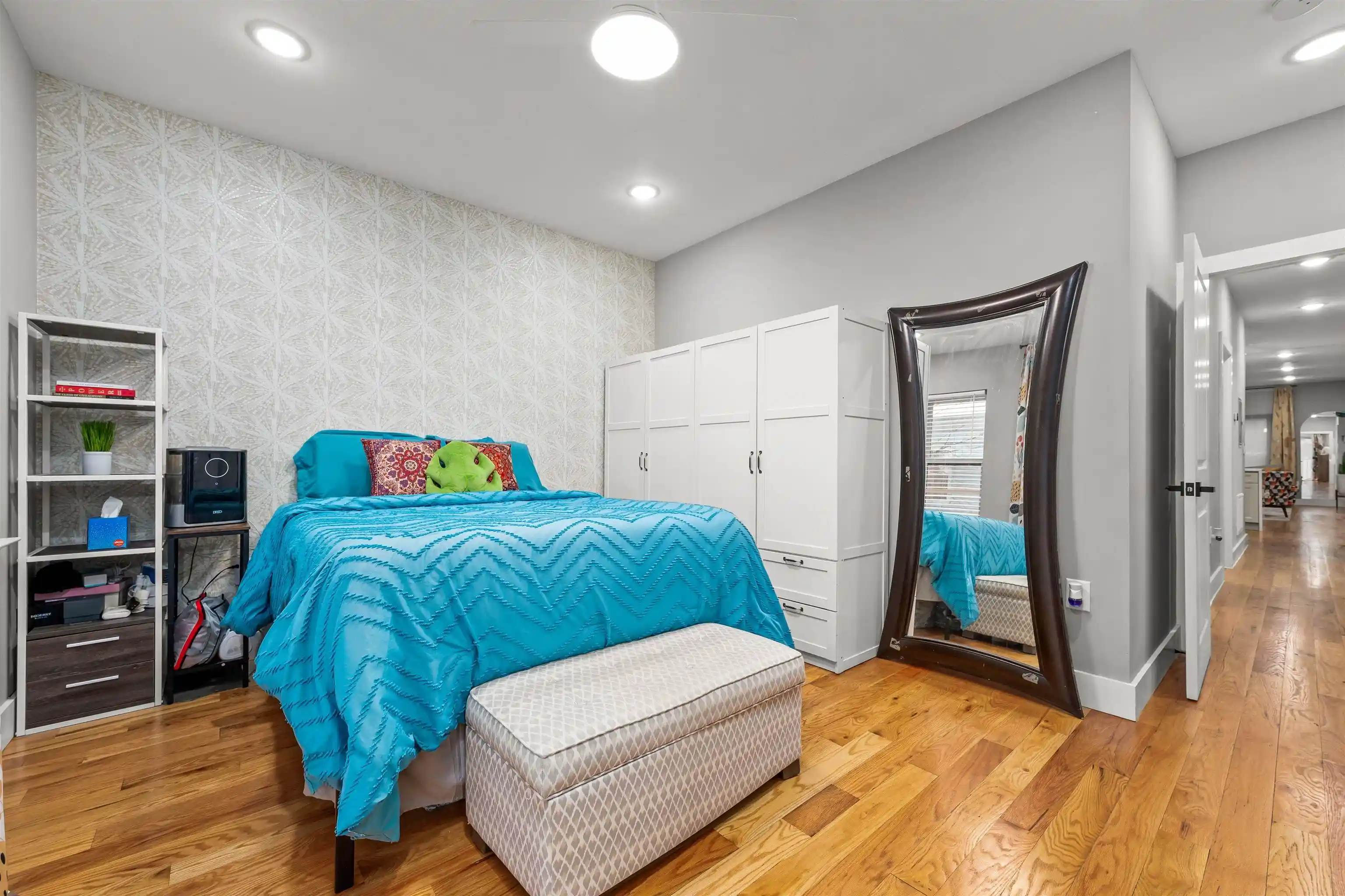 2nd image of 85 Oxford Ave #1, Jersey City, NJ 07304 | MLS# 260015805