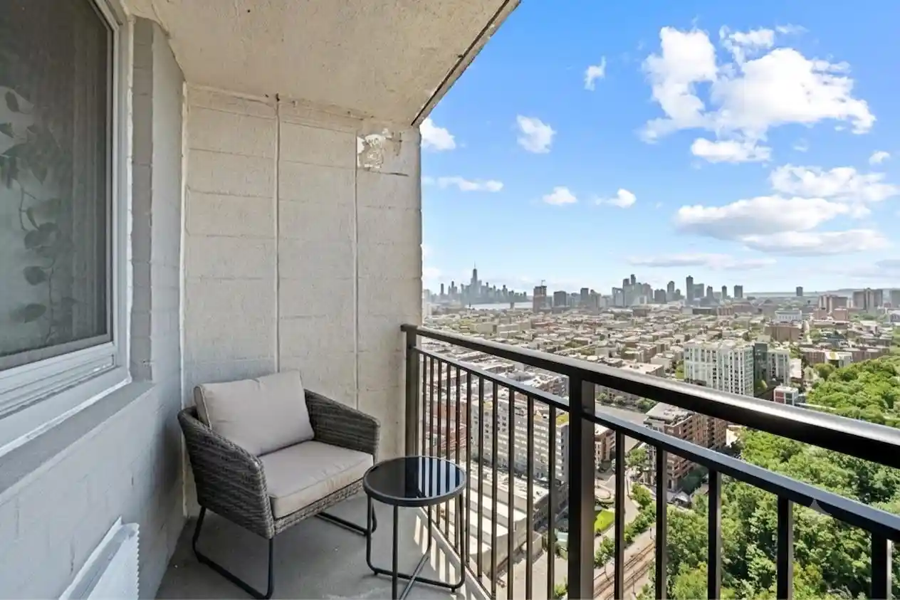2nd image of 100 Manhattan Ave #2316, Union City, NJ 07087 | MLS# 260015808