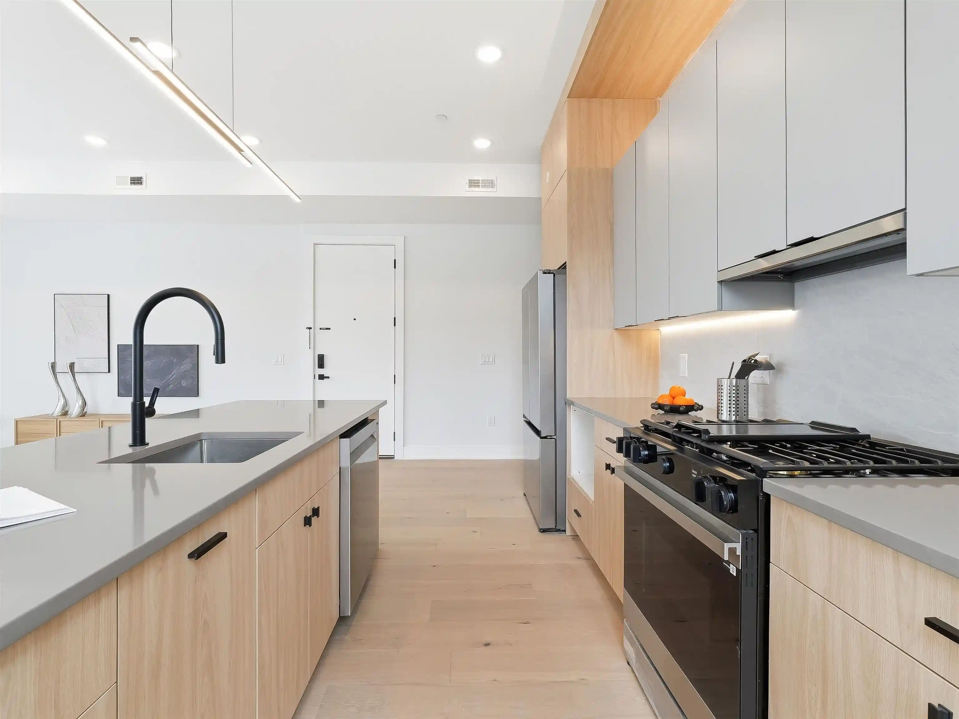 Photo 3 of Condo for sale at 256 Claremont Ave #2, Jersey City, NJ 07305 | MLS# 260015809 | Listing updated on 2026-09-16