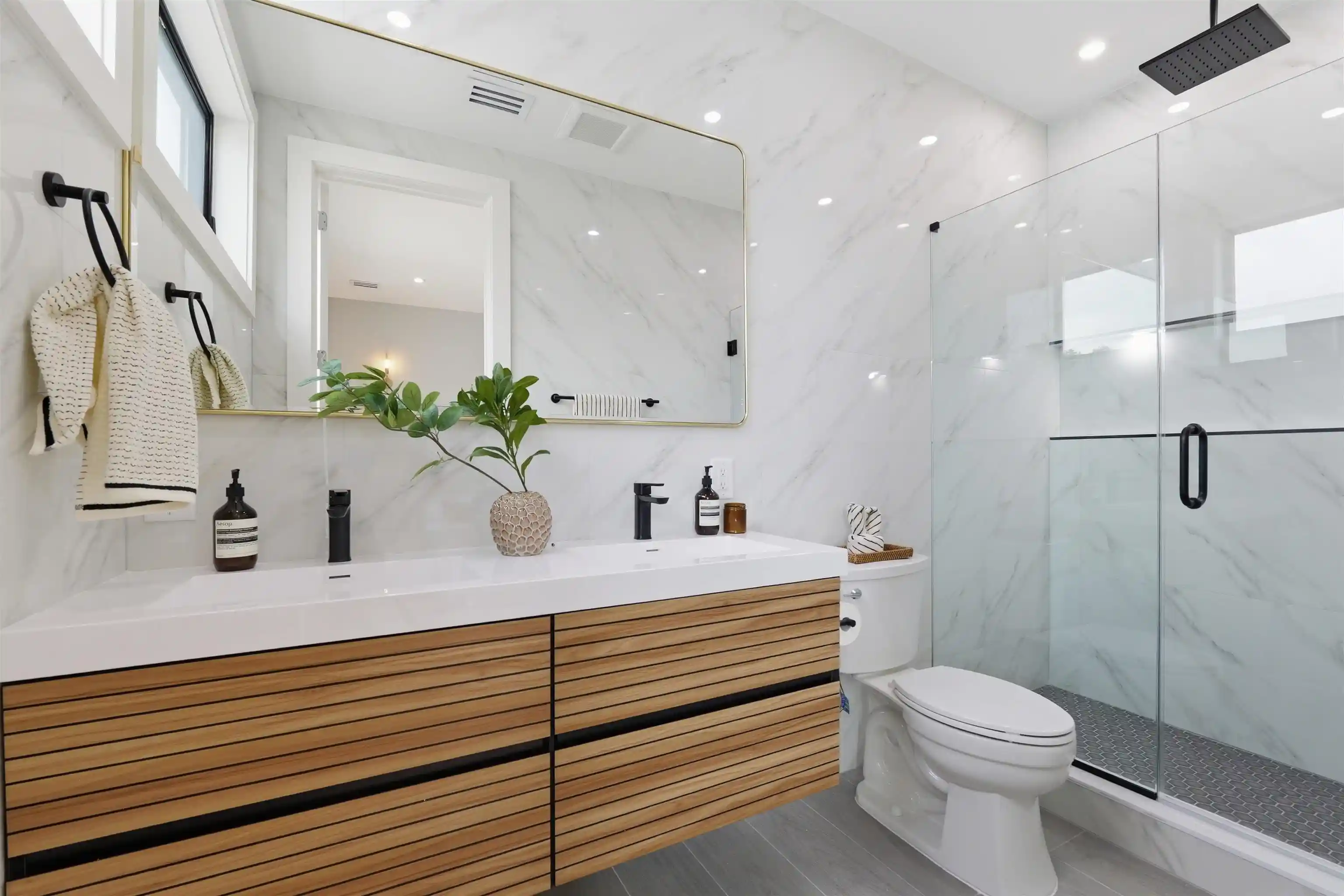 Photo 3 of Condo for sale at 389 Virginia Ave #1, Jersey City, NJ 07304 | MLS# 260015819 | Listing updated on 2026-09-18