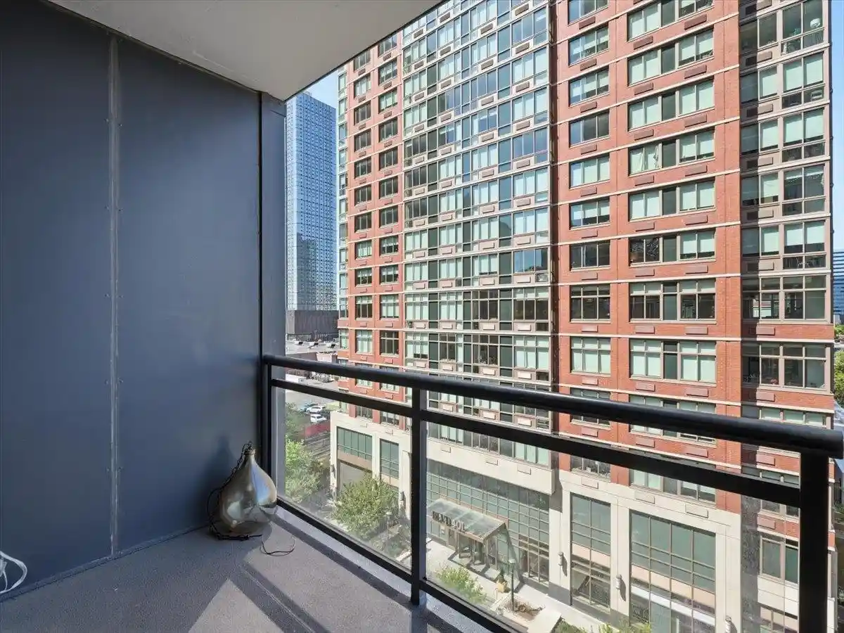 Photo 1 of Condo for sale at 389 Washington St #7F, Jersey City, NJ 07302 | MLS# 260015993 | Listing updated on 2026-09-11