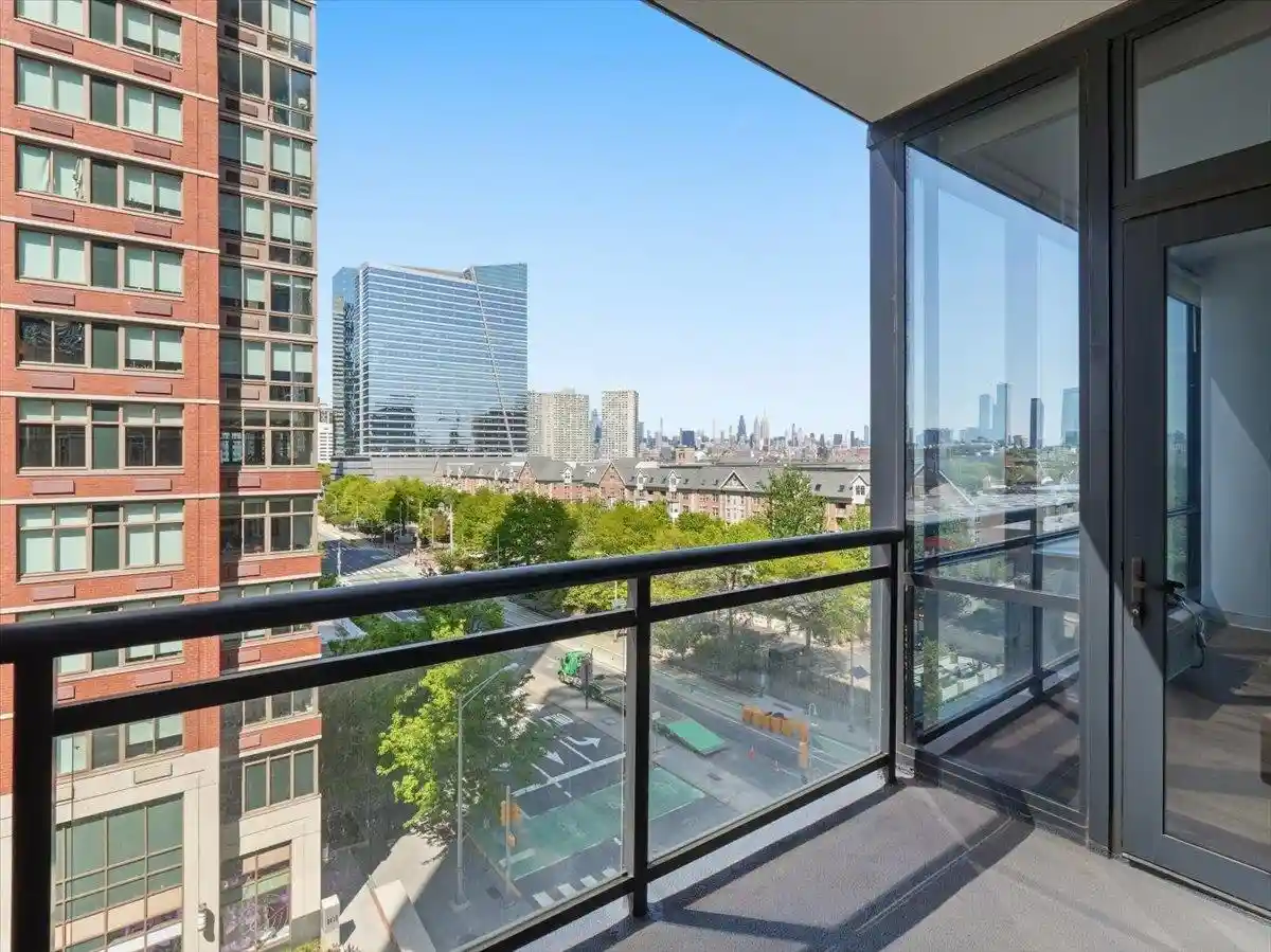 Photo 2 of Condo for sale at 389 Washington St #7F, Jersey City, NJ 07302 | MLS# 260015993 | Listing updated on 2026-09-11