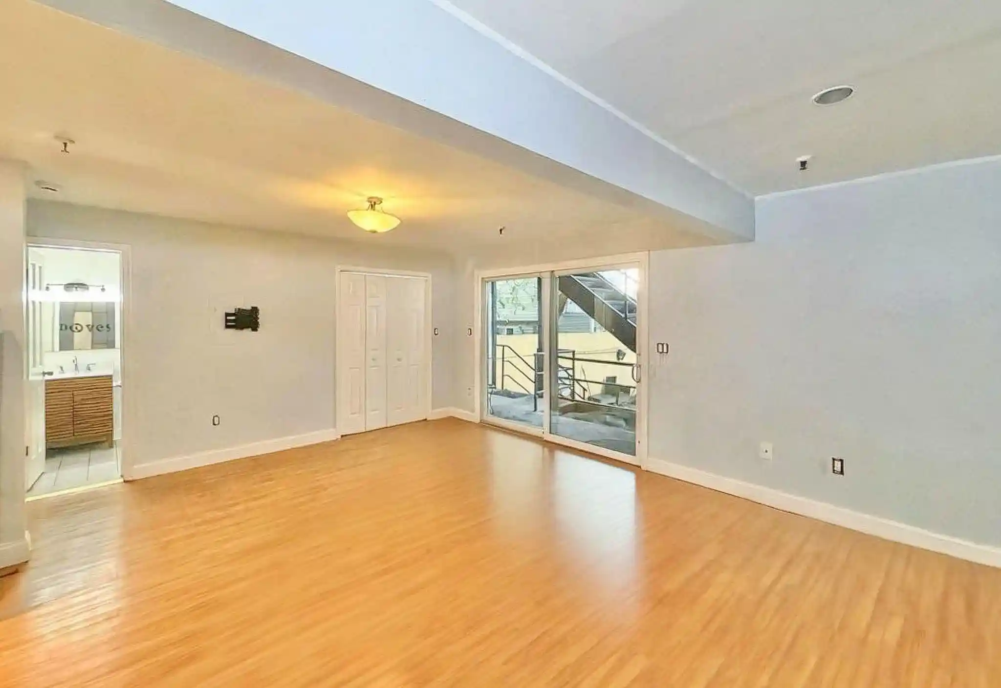 2nd image of 130 Madison St, Hoboken, NJ 07030