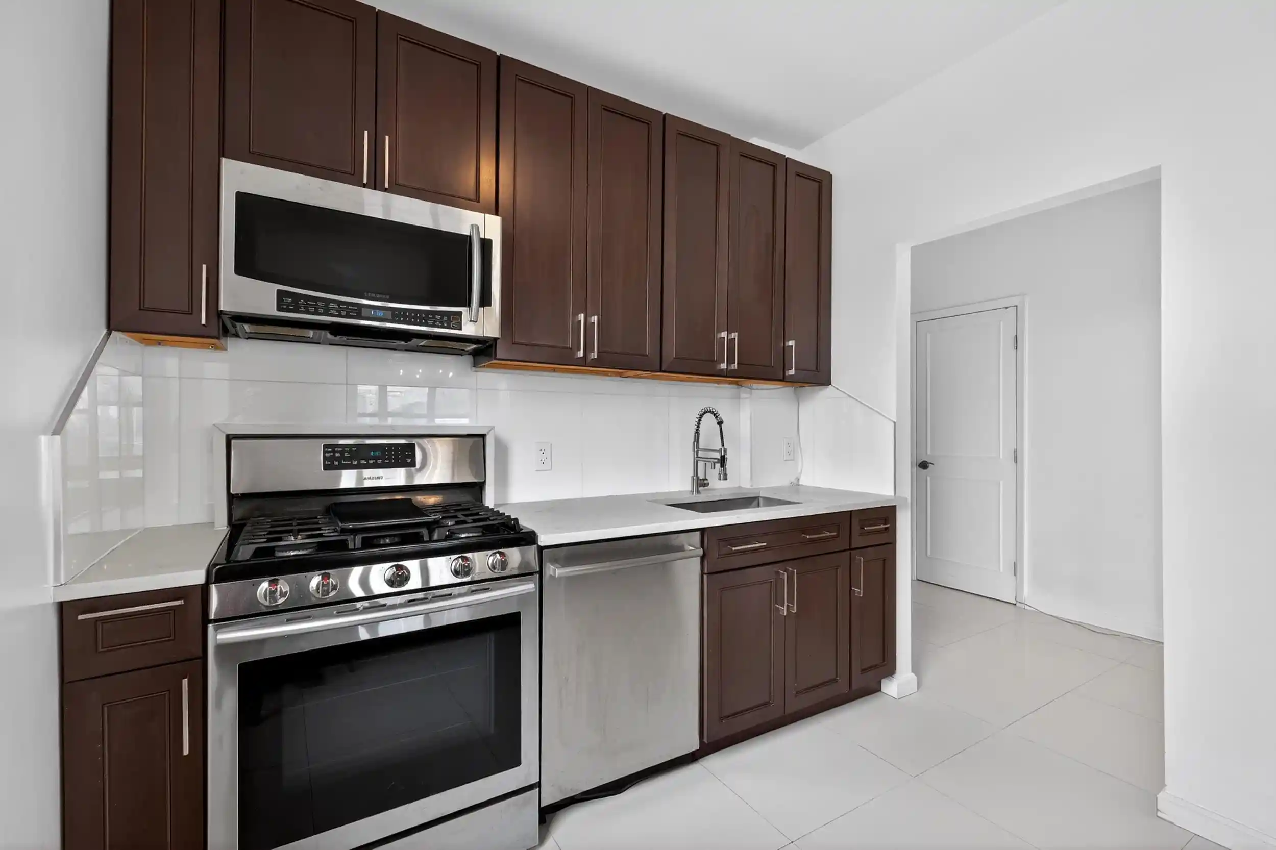 2nd image of 104 Palisade Ave #201, Jersey City, NJ 07306 | MLS# 260016032