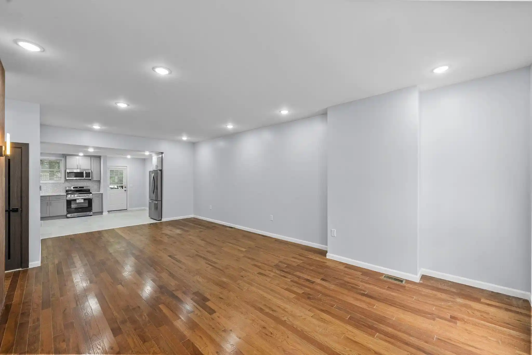 3rd image of 100 Atlantic St, Jersey City, NJ 07304 | MLS# 260016040