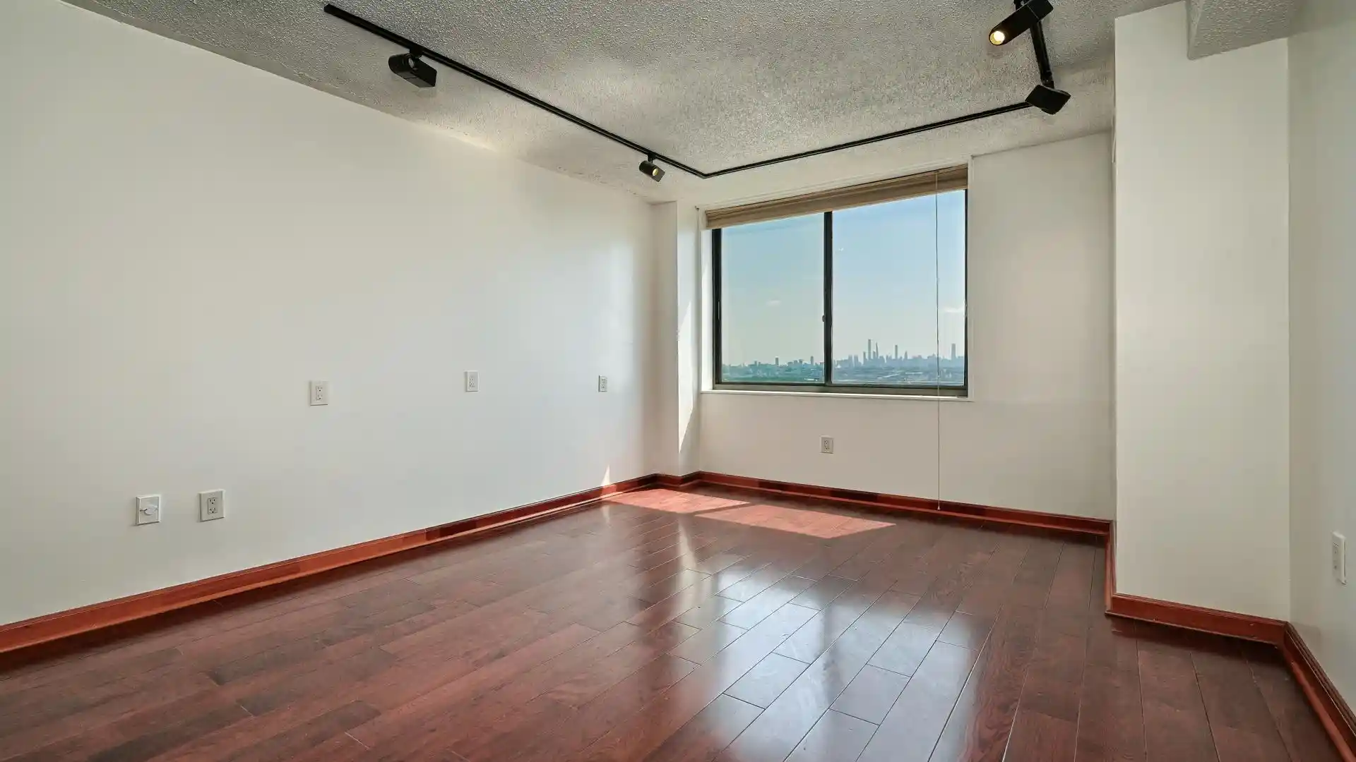 Photo 3 of Condo for sale at 2140 Harmon Cvs Tower #2140, Secaucus, NJ 07094 | MLS# 260016086 | Listing updated on 2026-08-17