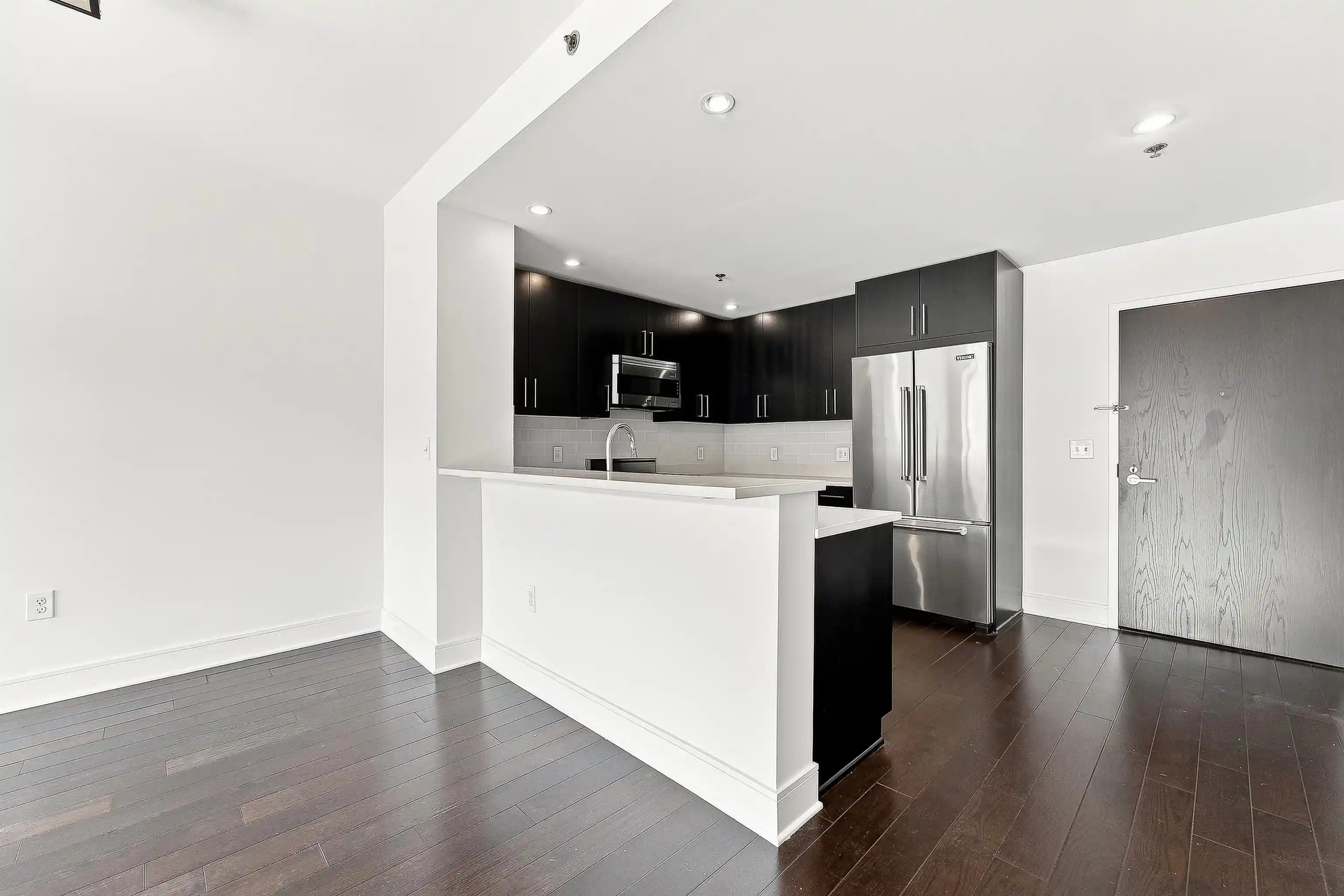 3rd image of 1100 Maxwell Ln, Hoboken, NJ 07030