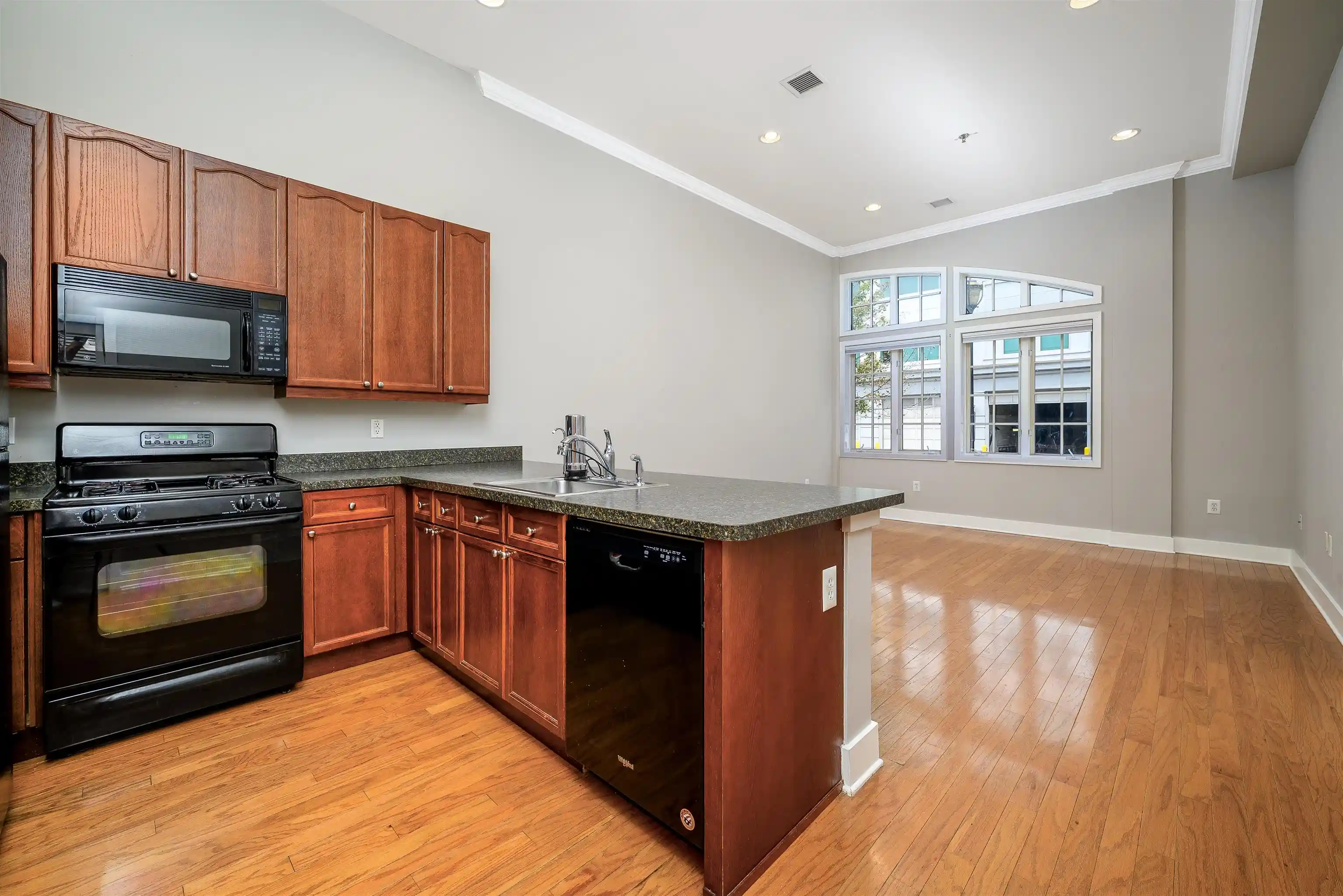 Photo 2 of Condo for sale at 61 Grand St #1L, Jersey City, NJ 07302 | MLS# 260016143 | Listing updated on 2026-09-16