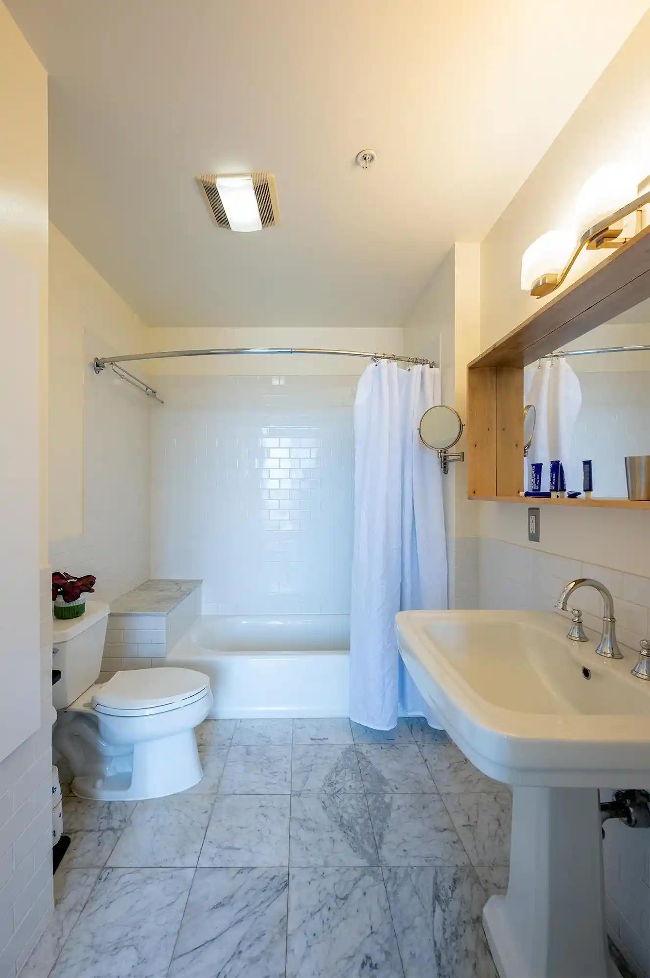 Photo 2 of Sale Pending at 222 Montgomery St #5H, Jersey City, NJ 07302 | MLS# 260016148 | Listing updated on 2026-09-14