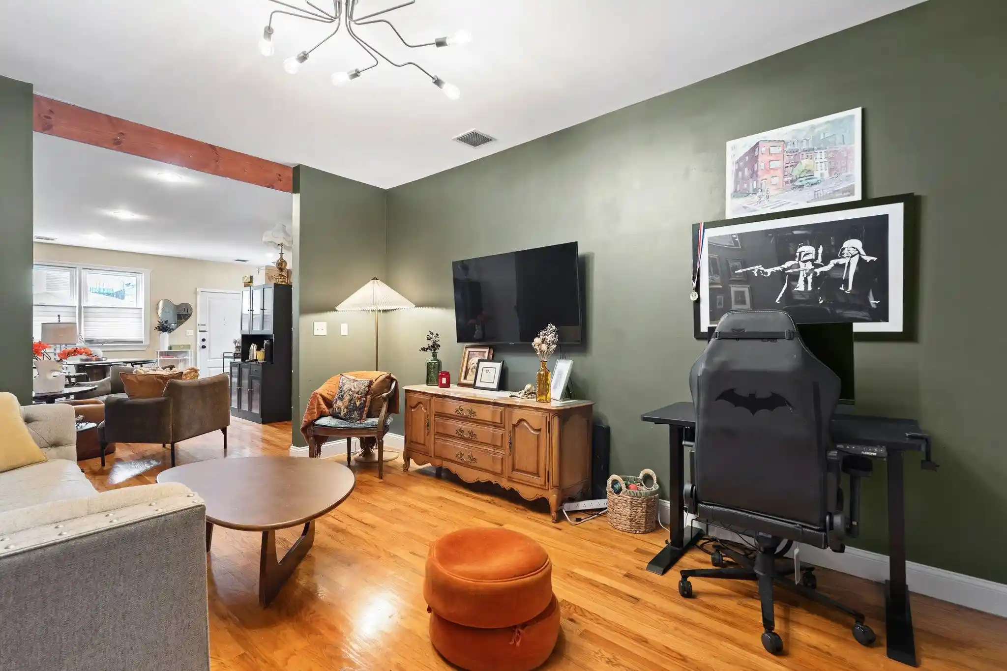 3rd image of 220 7Th St, Hoboken, NJ 07030