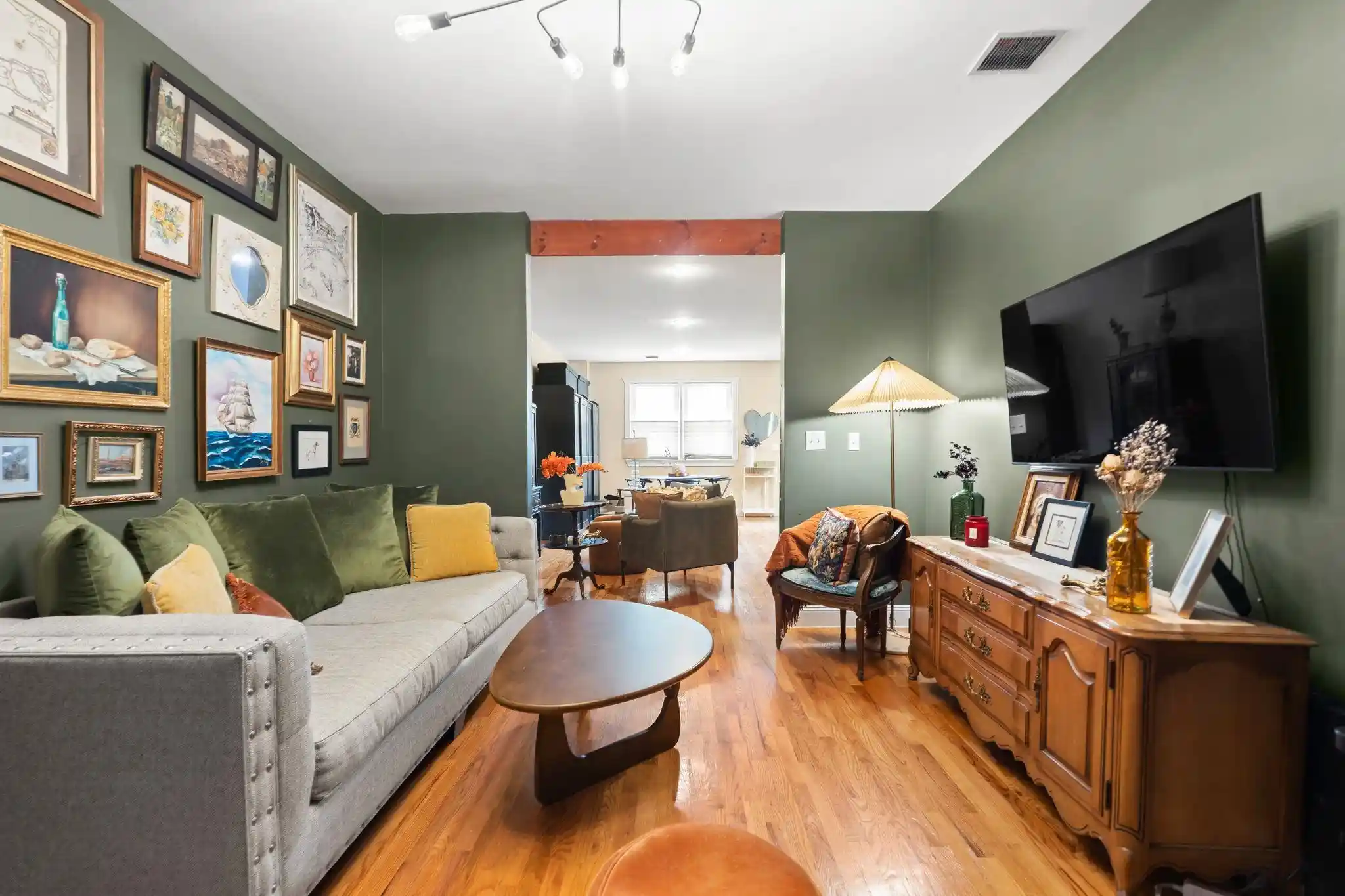 5th image of 220 7Th St, Hoboken, NJ 07030