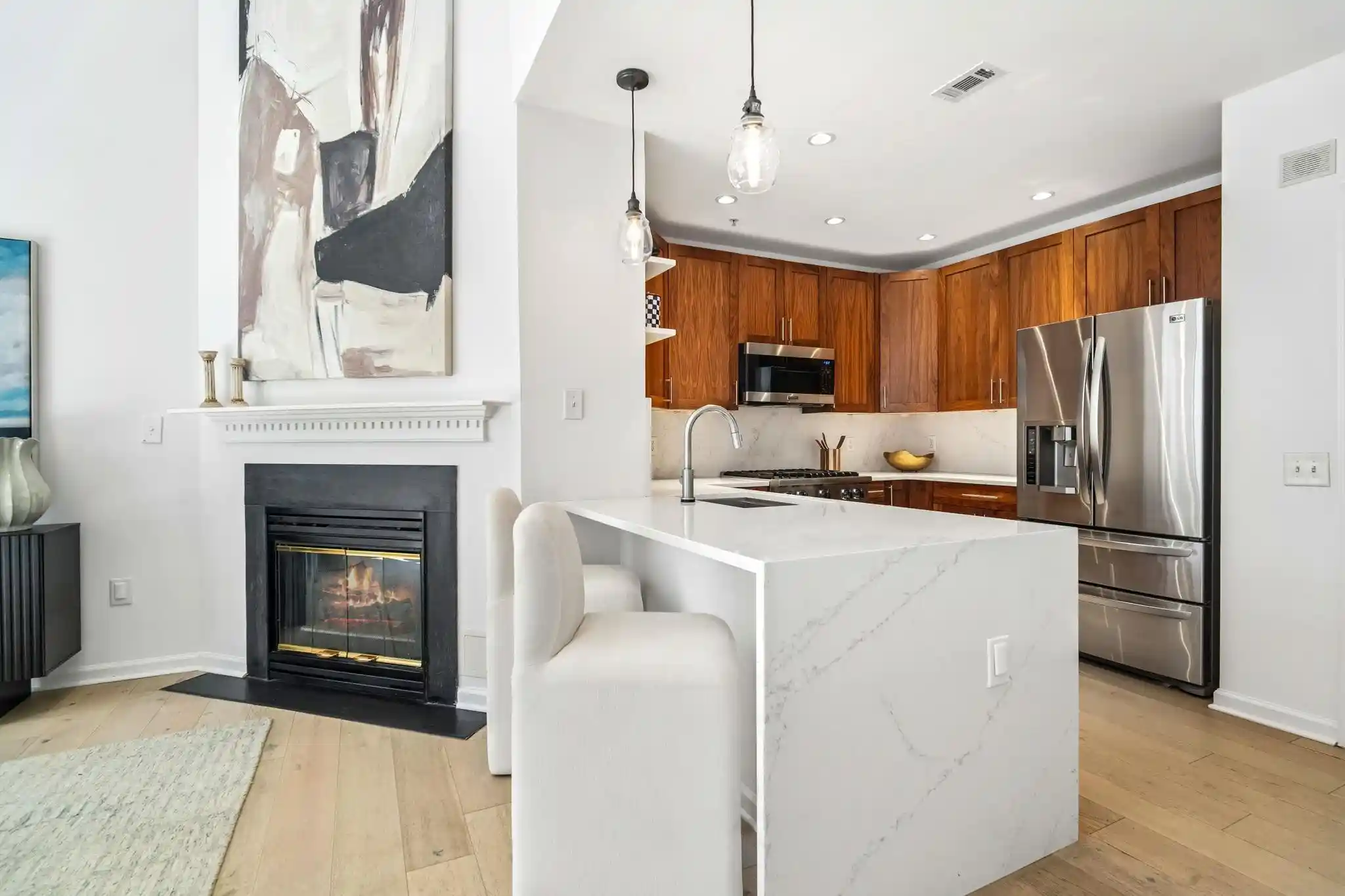 Listing Photo 2 - Condo for sale in building located at 15 Warren St, Jersey City, NJ 07302 - Unit #104