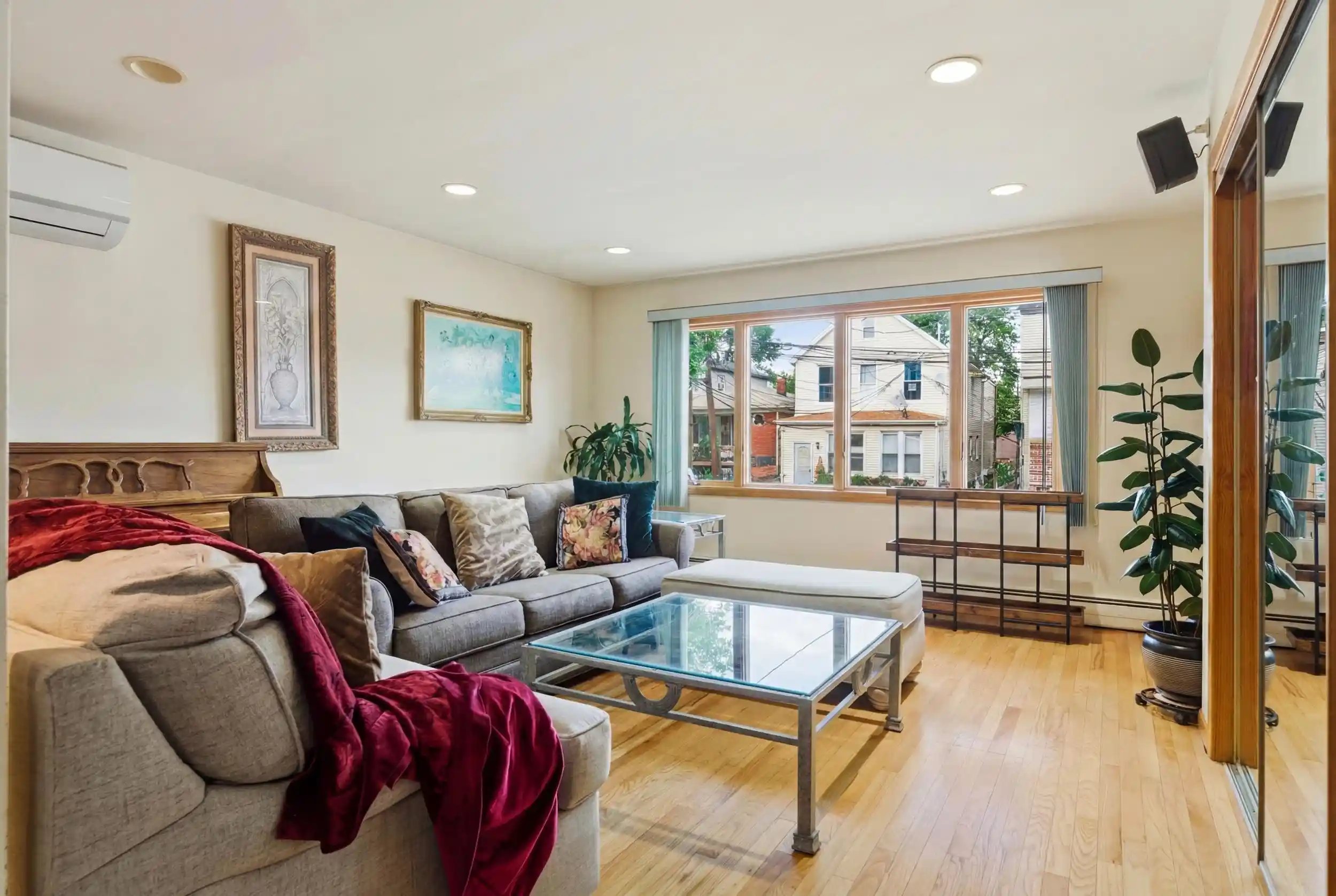 Photo 4 of Sale Pending at 106 Evergreen St, Bayonne, NJ 07002 | MLS# 260016189 | Listing updated on 2026-09-10