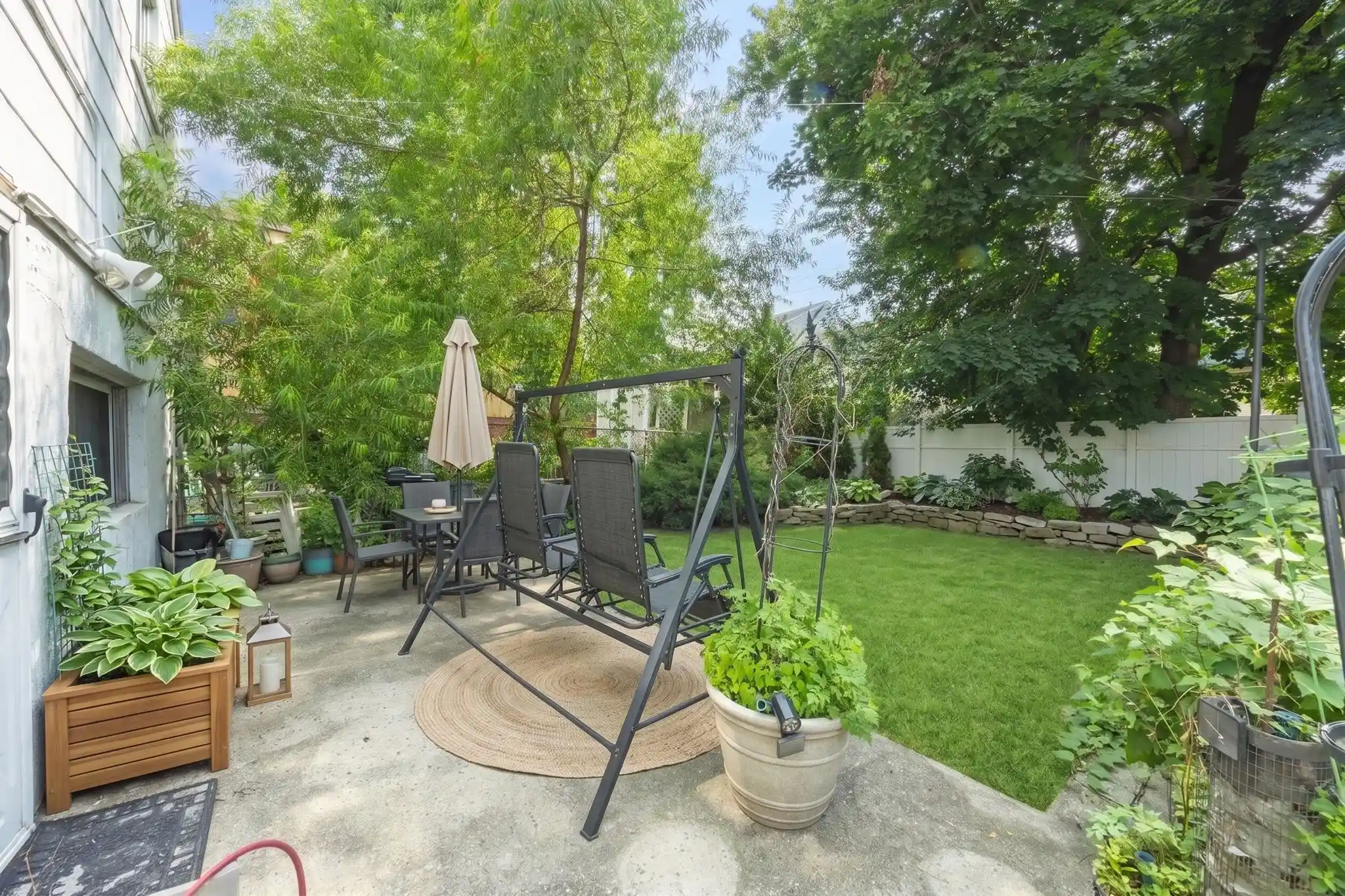 2nd image of 1511 80th St, North Bergen, NJ 07047 | MLS# 260016220
