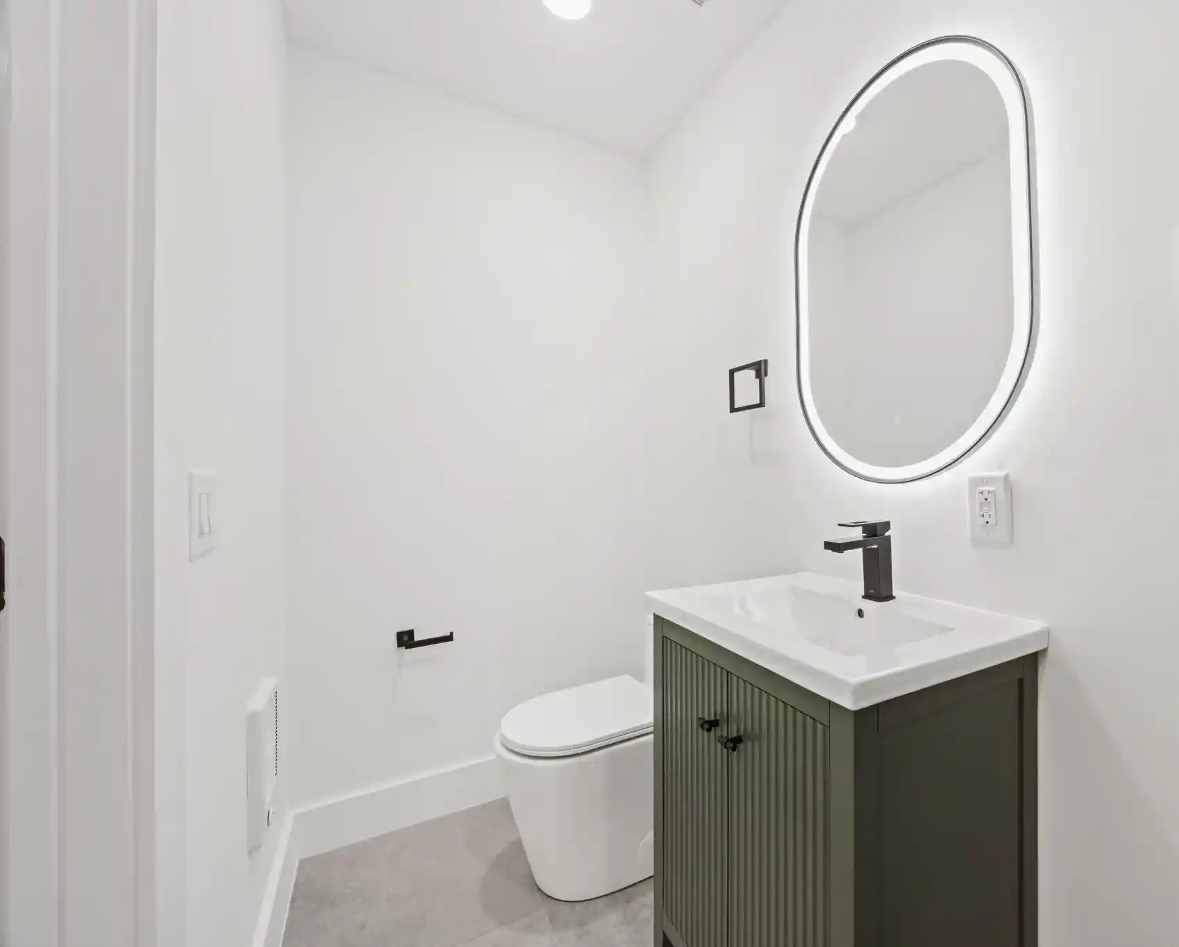 5th image of 33 Graham St #3, Jersey City, NJ 07307 | MLS# 260016320