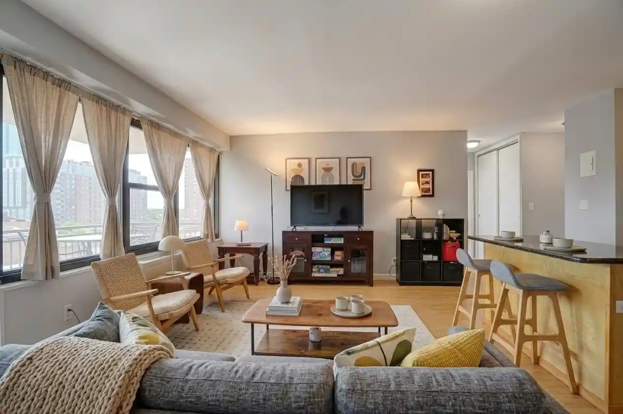 Photo 2 of Condo for sale at 135 Montgomery St #8E3, Jersey City, NJ 07302 | MLS# 260016321 | Listing updated on 2026-08-17