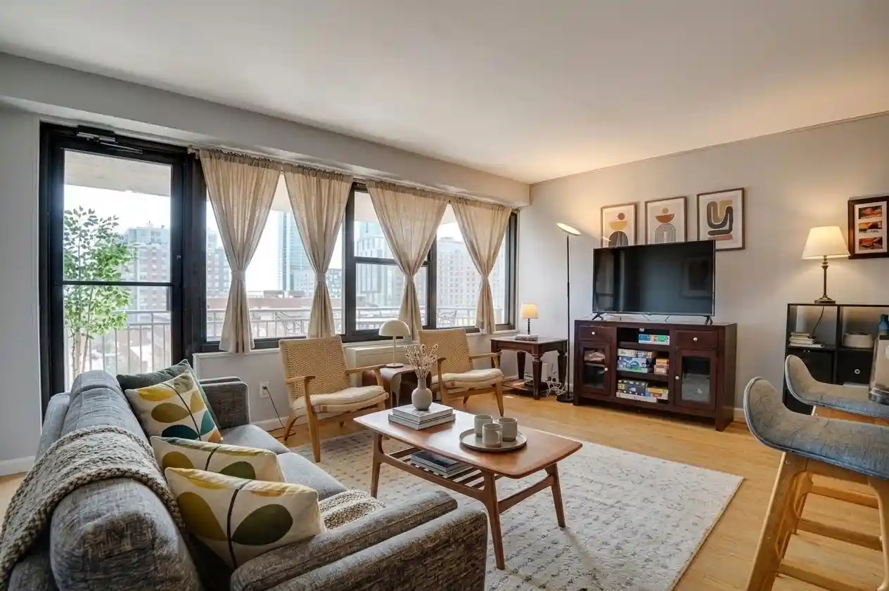Photo 4 of House for sale at 135 Montgomery St #8E3, Jersey City, NJ 07302 | MLS# 260016321 | Listing updated on 2026-08-17