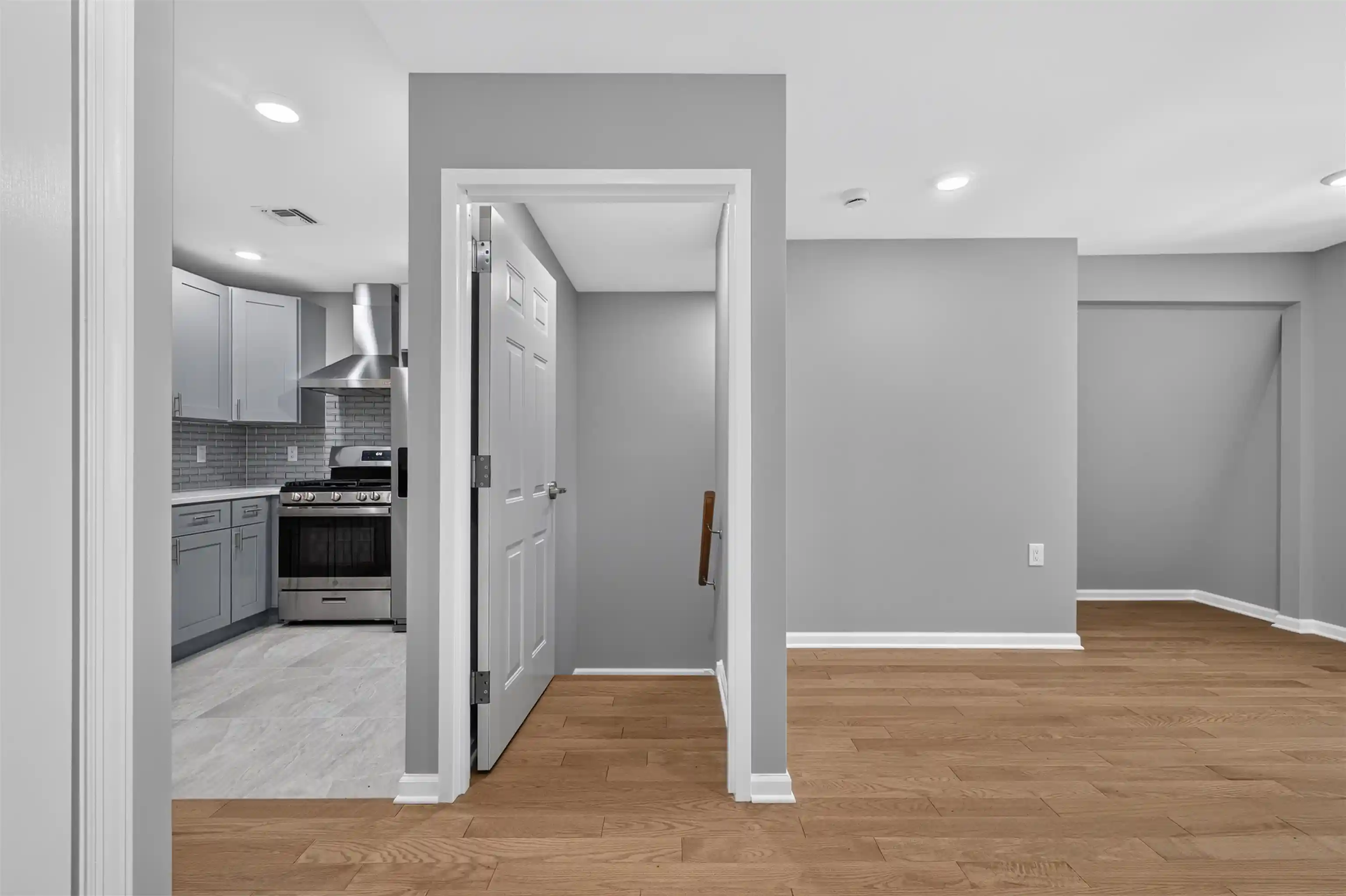 Listing Photo 4 - Condo for sale in building located at 74 W 52nd St, Bayonne, NJ 07002