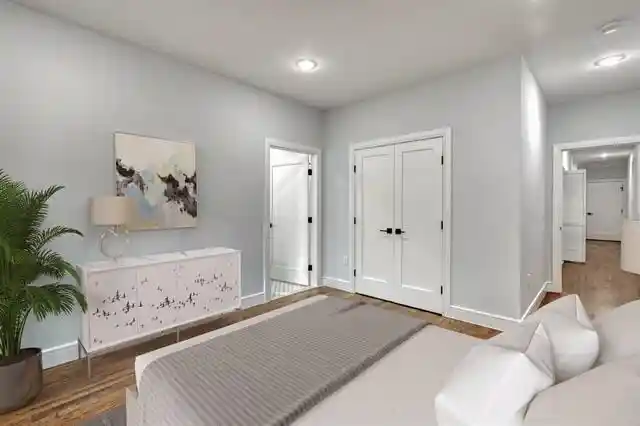 3rd image of 108 Oak St, Jersey City, NJ 07305