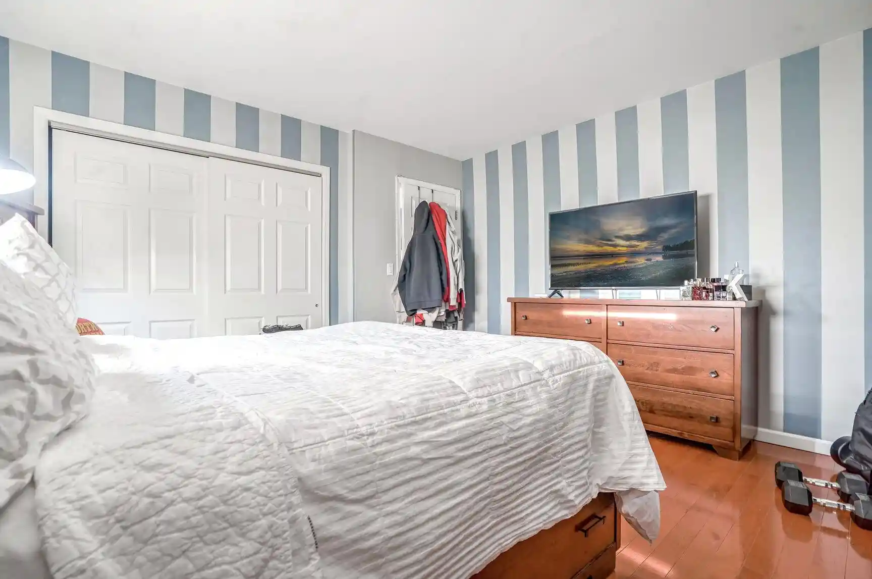 Photo 3 of Condo for sale at 8800 Boulevard E #7E, North Bergen, NJ 07047 | MLS# 260016418 | Listing updated on 2026-08-19