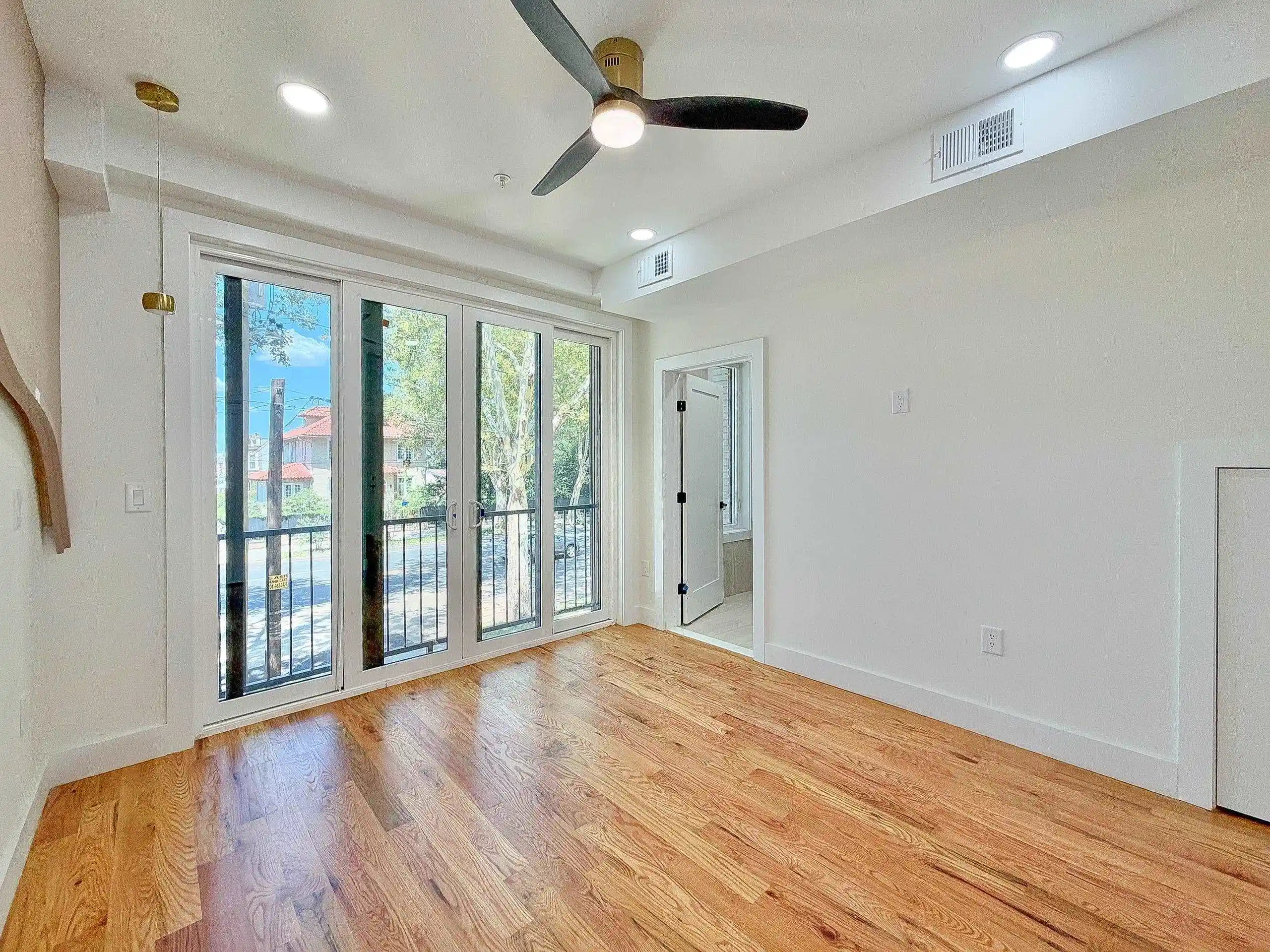 4th image of 1902 John F Kennedy Blvd, Jersey City, NJ 07305