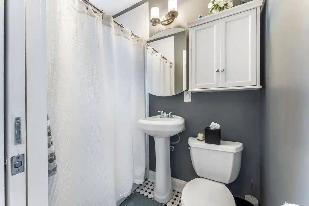 4th image of 532 Adams St, Hoboken, NJ 07030