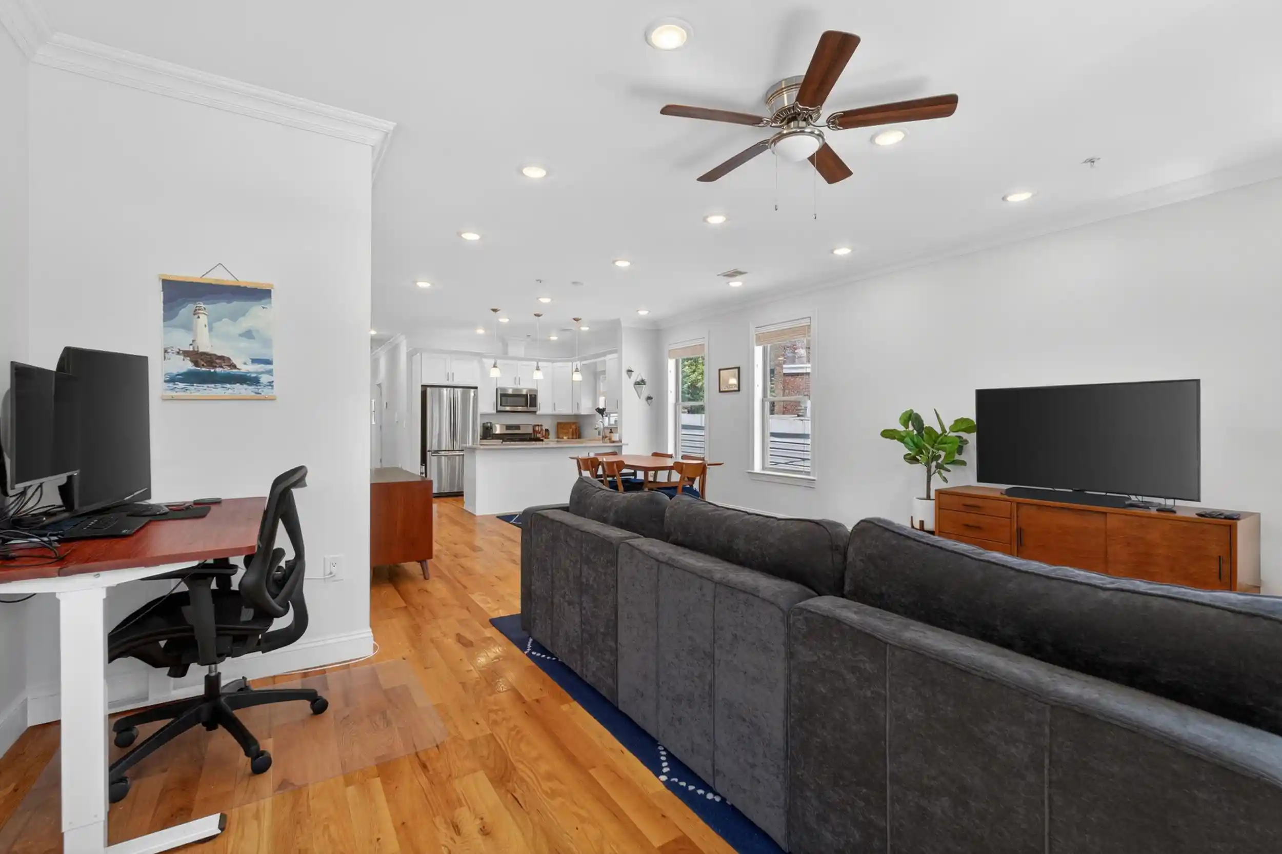 2nd image of 512 4Th St, Union City, NJ 07087