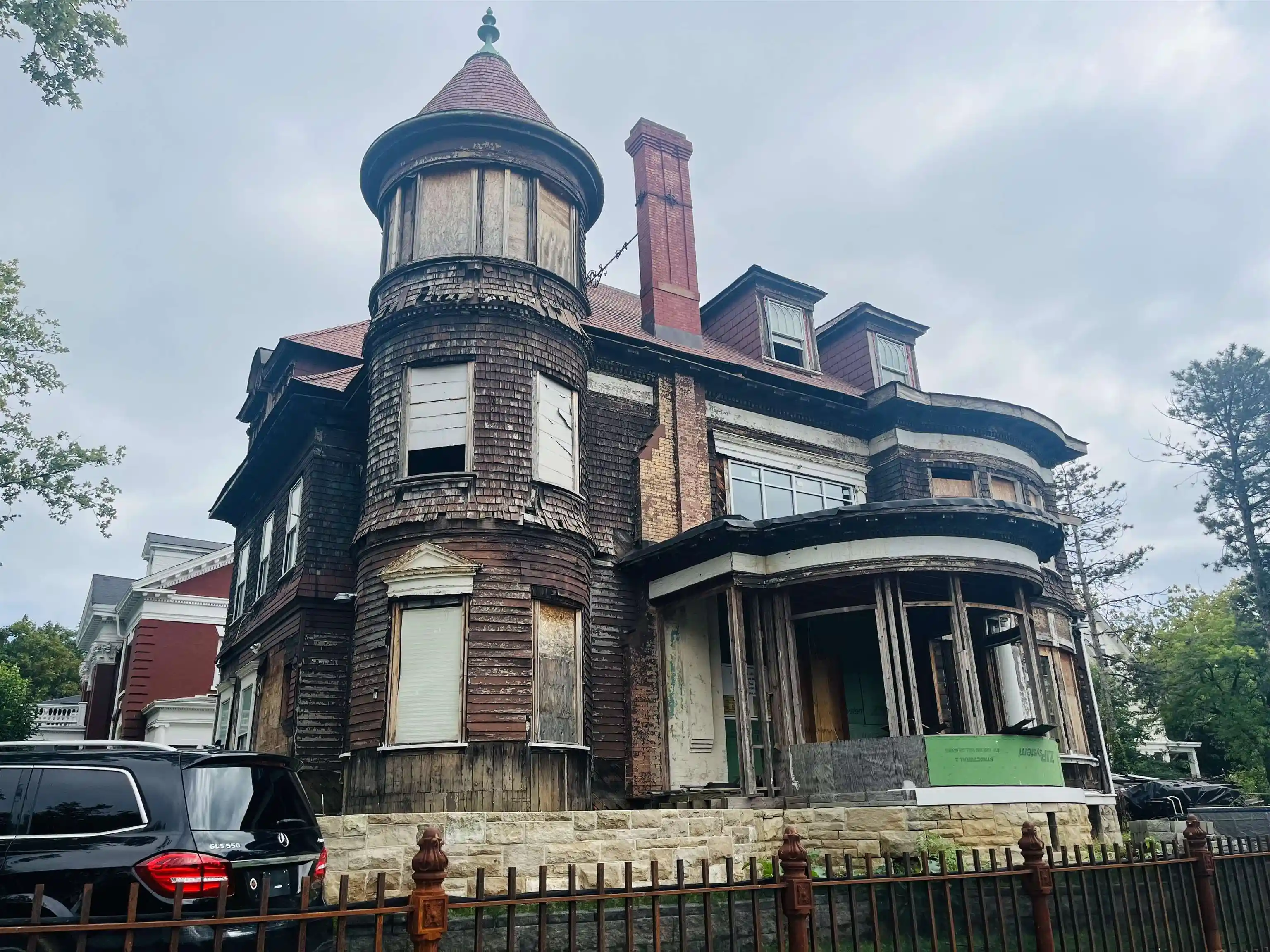 Photo 1 of Single family home for sale at 2456 Kennedy Blvd, Jersey City, NJ 07304 | MLS# 260016493 | Listing updated on 2026-08-19