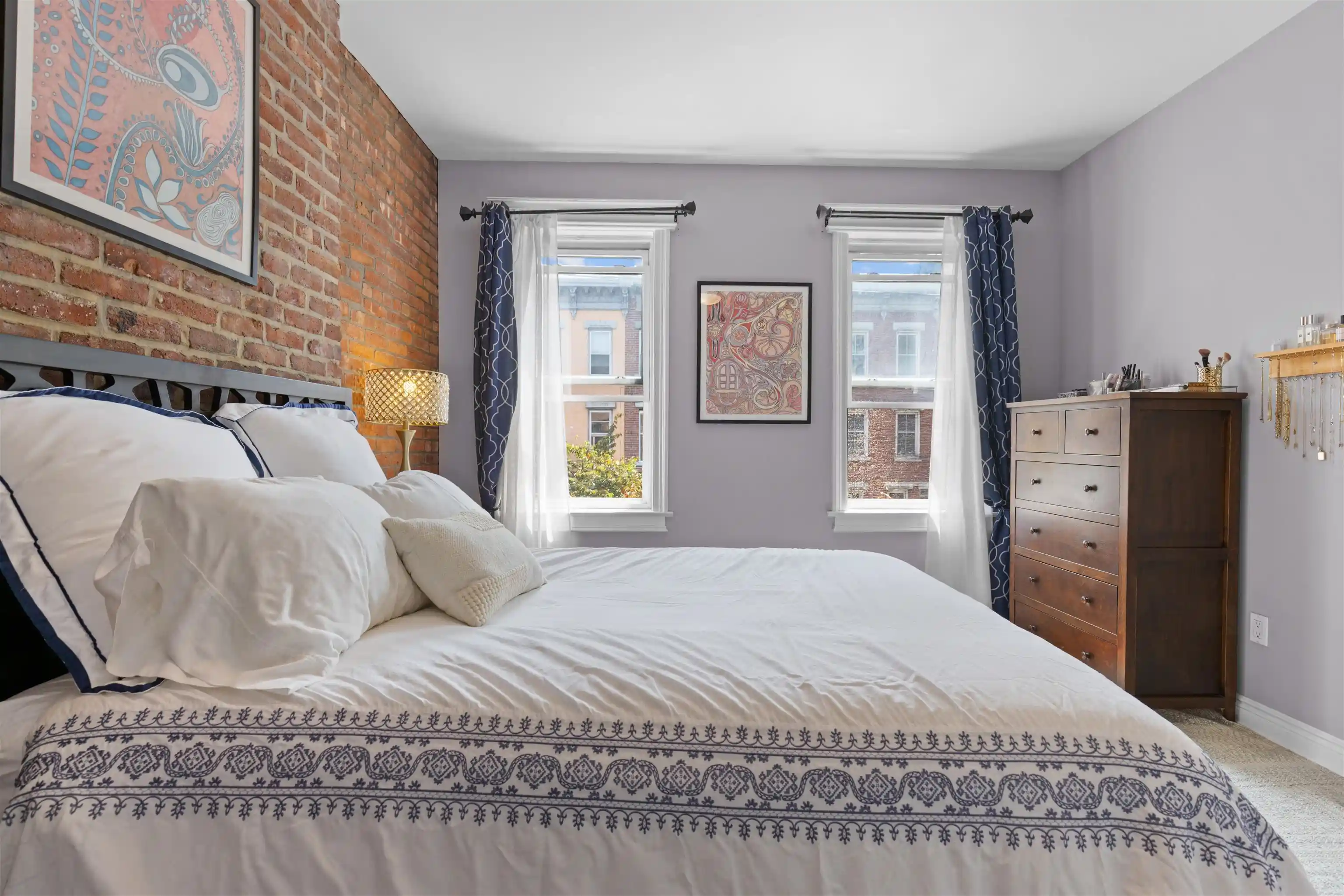 2nd image of 352 7Th St, Jersey City, NJ 07302