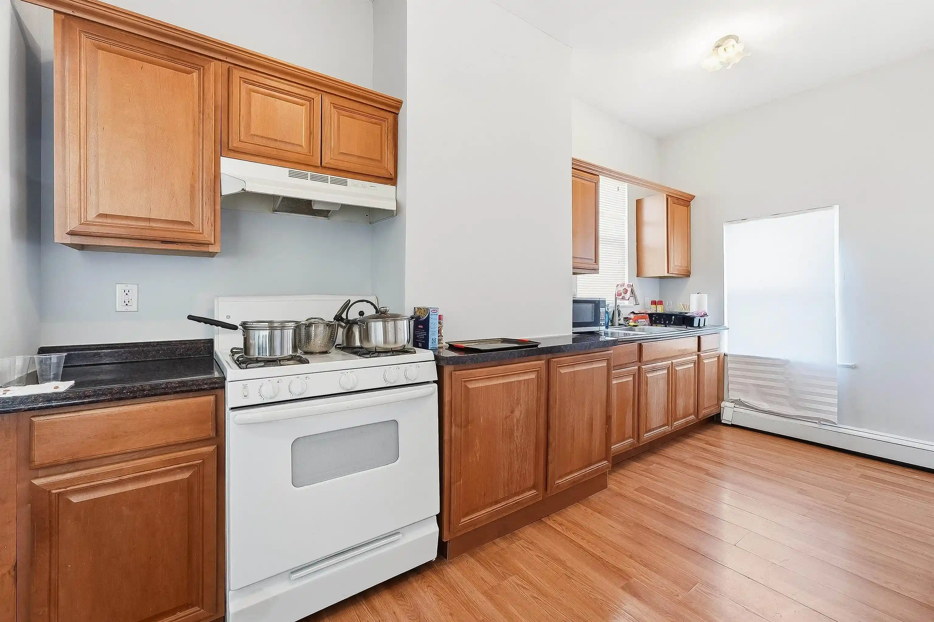 5th image of 38 Bleecker St, Jersey City, NJ 07307 | MLS# 260016518