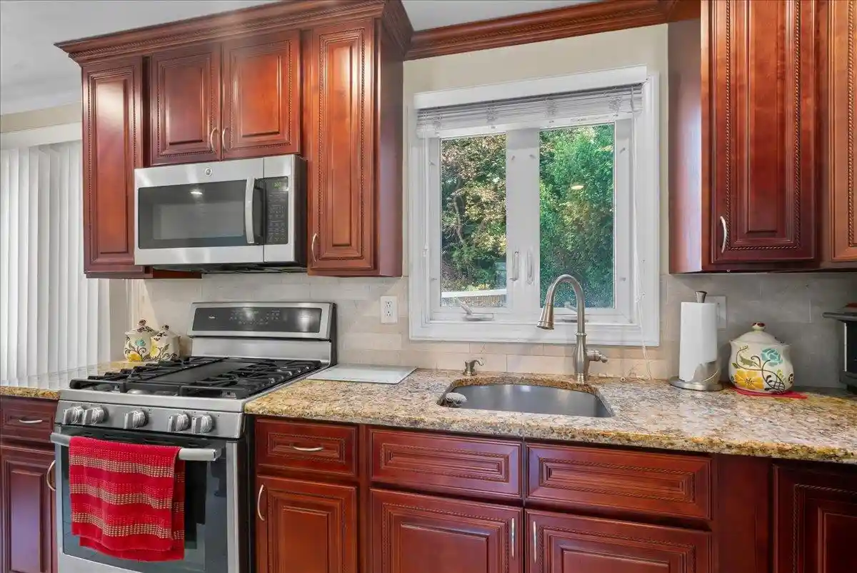 3rd image of 584 Liberty Ave, Jersey City, NJ 07307 | MLS# 260016522