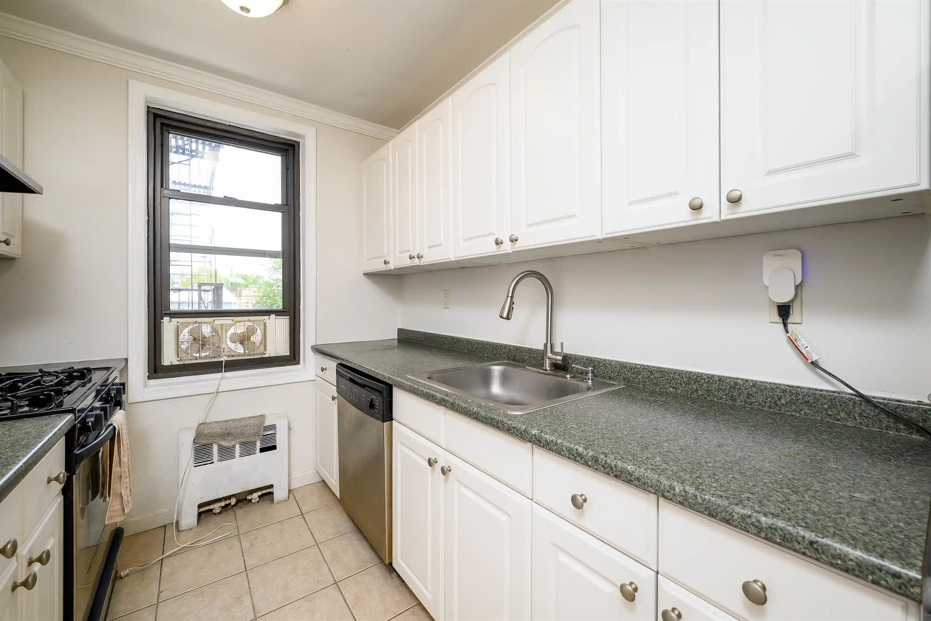 Listing Photo 5 - Condo for sale in building located at 67 W 48Th St, Bayonne, NJ 07002 - Unit #233