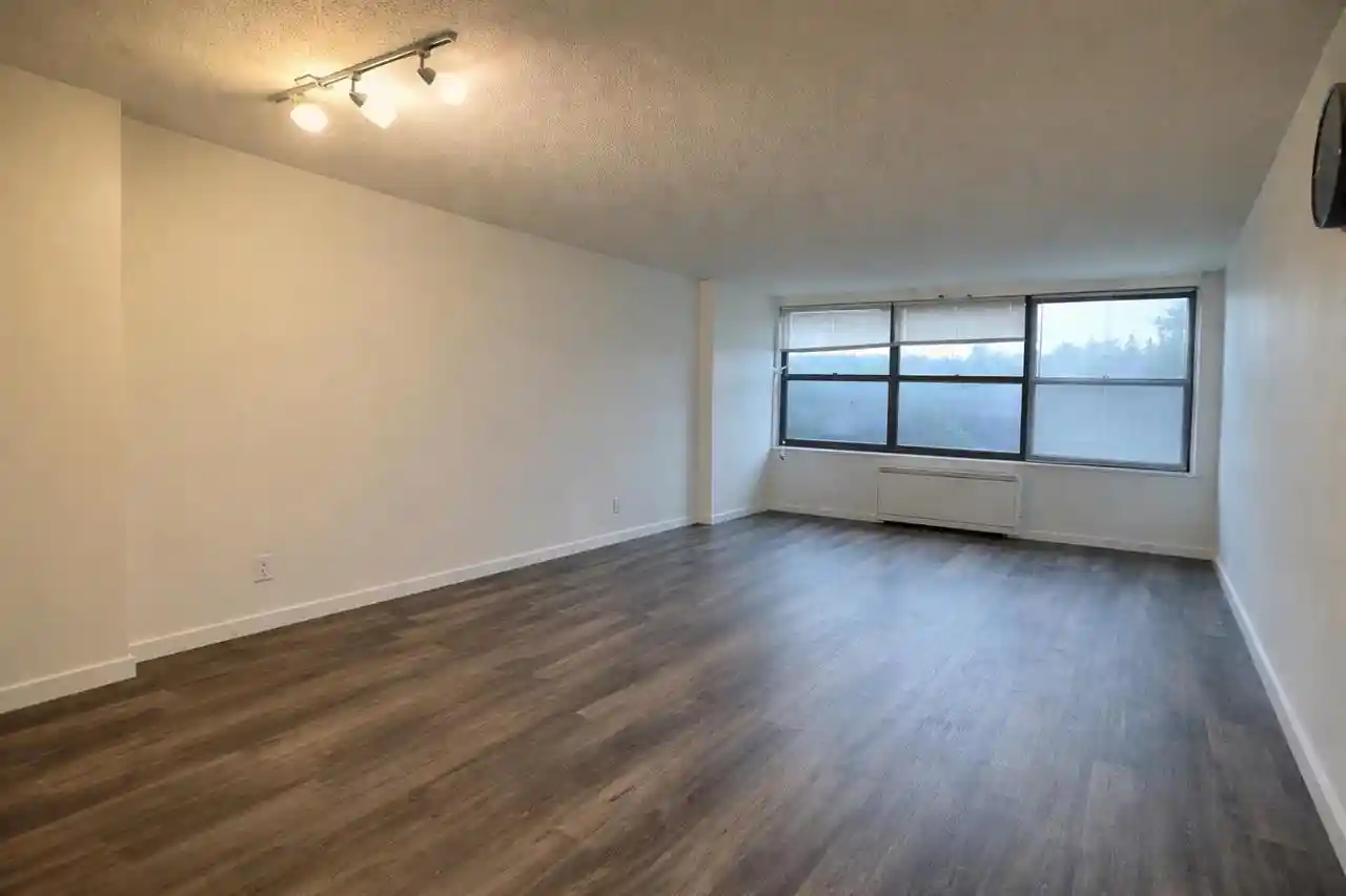 Photo 3 of Condo for sale at 7002 Boulevard E #3F, Guttenberg, NJ 07093 | MLS# 260016560 | Listing updated on 2026-08-31