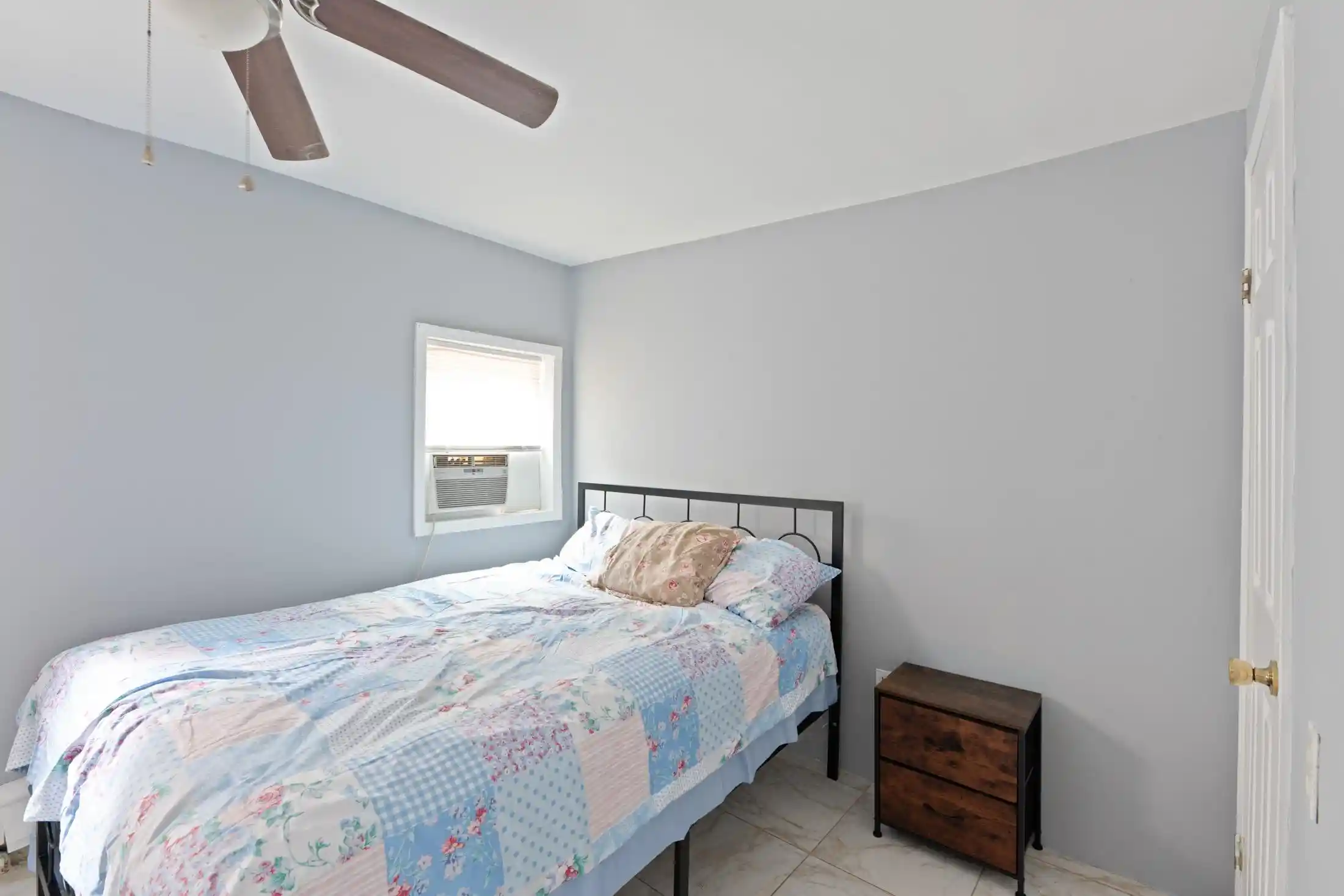 Listing Photo 5 - Condo for sale in building located at 555 61st St, West New York, NJ 07093