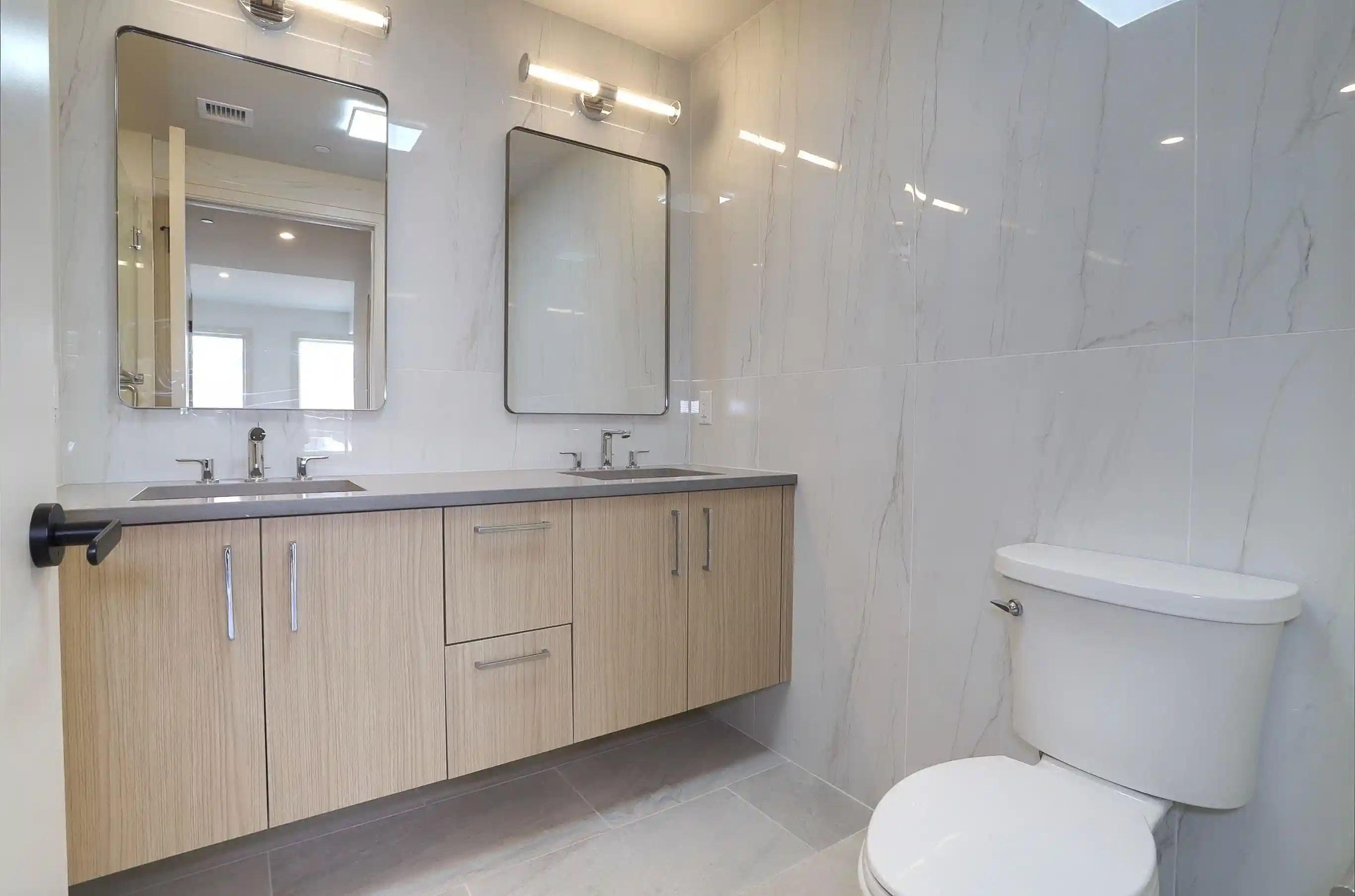 Photo 4 of Condo for sale at 921 Madison St #409, Hoboken, NJ 07030 | MLS# 260016580 | Listing updated on 2026-09-18