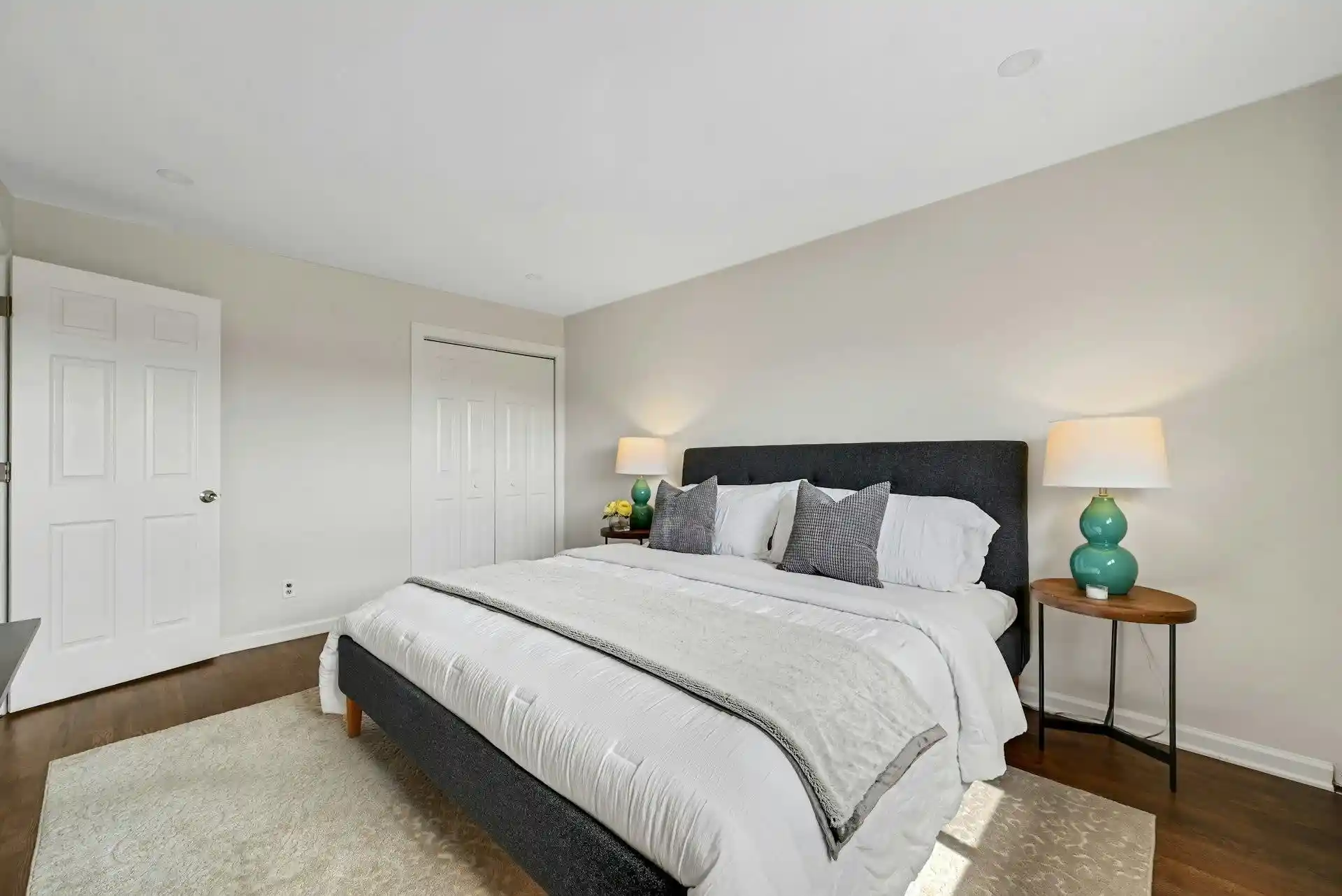 3rd image of 41A Edgewater Pl, Edgewater, NJ 07020 | MLS# 260016583