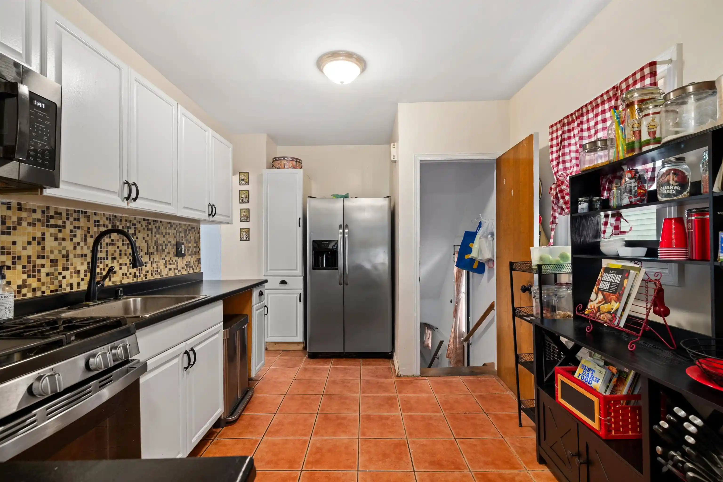 3rd image of 785 Devon St, Kearny, NJ 07032 | MLS# 260016655