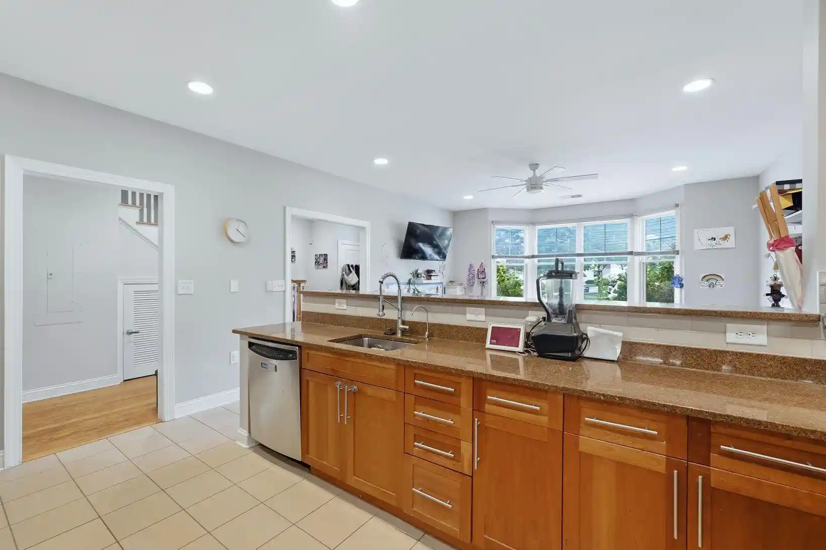 34th image of 6 Intrepid Ct, Jersey City, NJ 07305 | MLS# 260016675