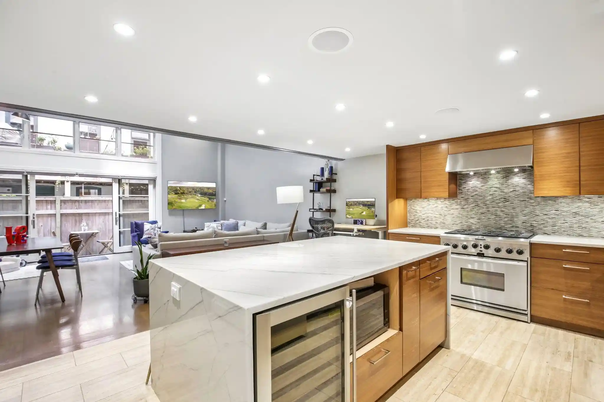 2nd image of 208 Brunswick St #4, Jersey City, NJ 07302 | MLS# 260016696