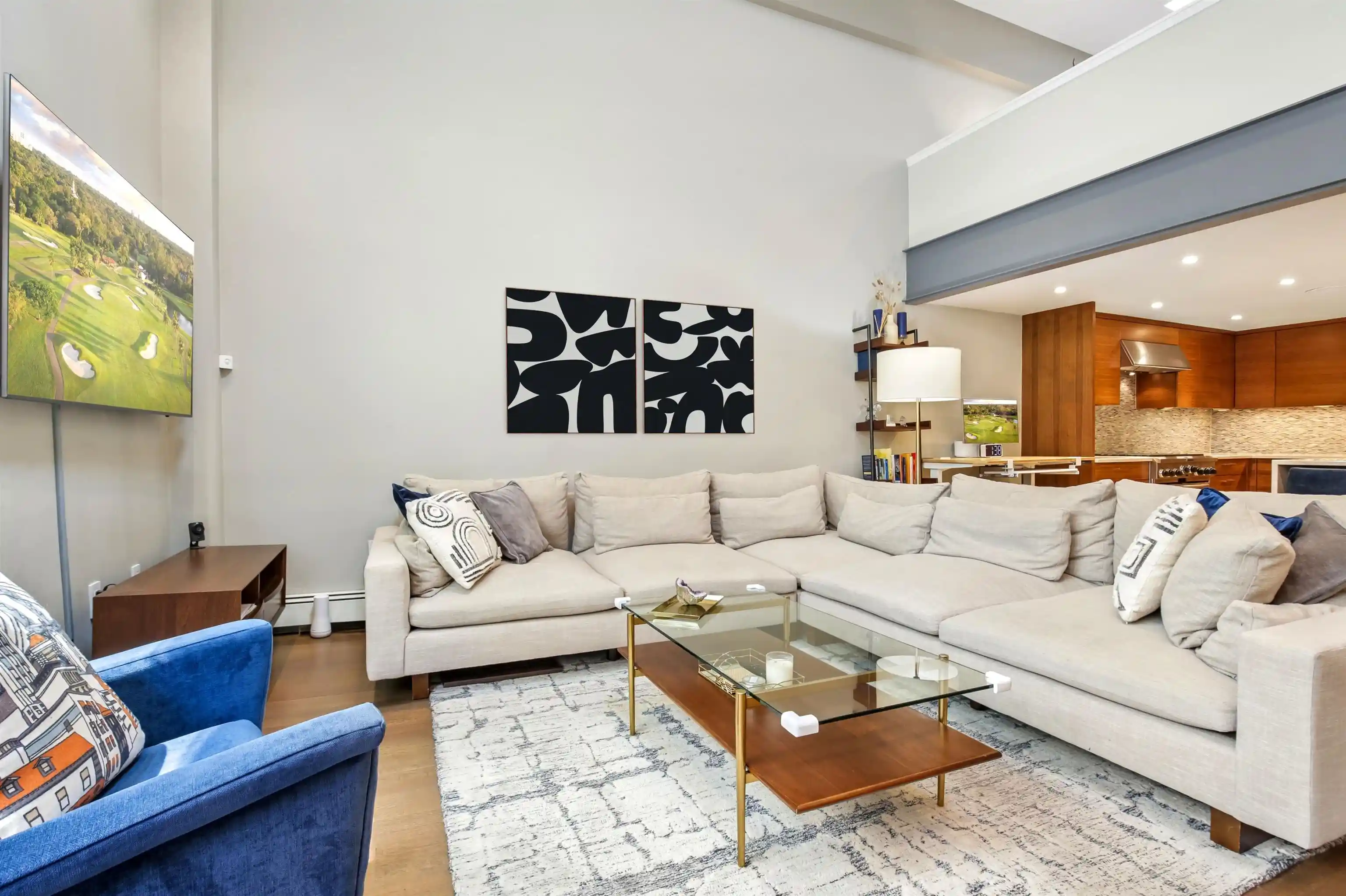 2nd image of 208 Brunswick St, Jersey City, NJ 07302